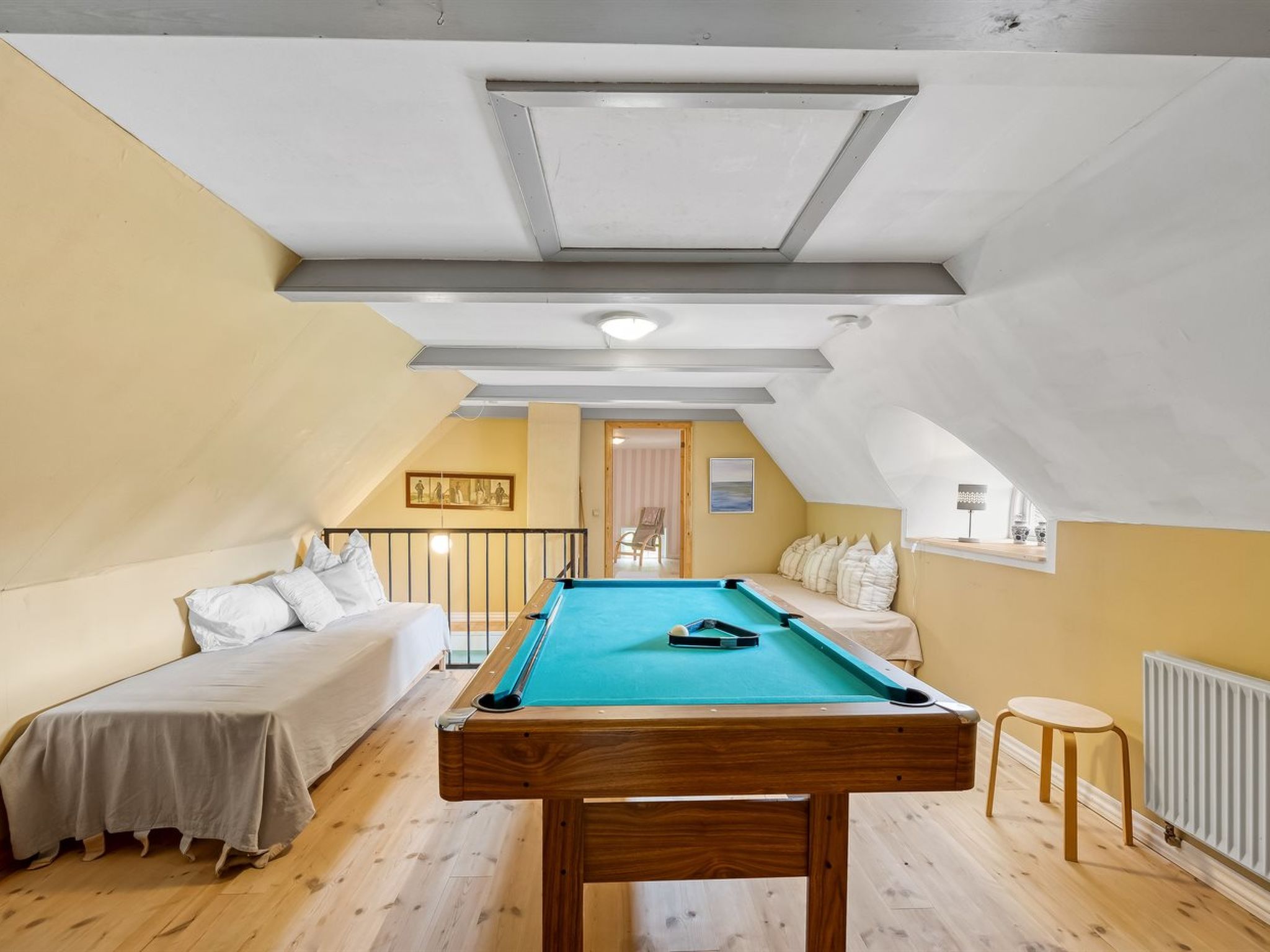 "Wiss" - 4.1km from the sea - Inside