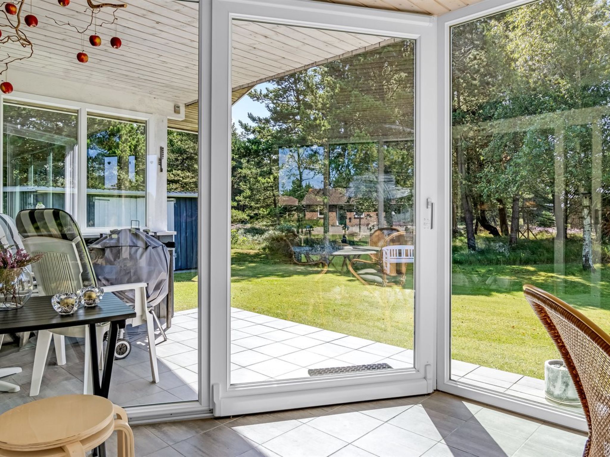"Fiallar" - 3.2km from the sea - Binnen