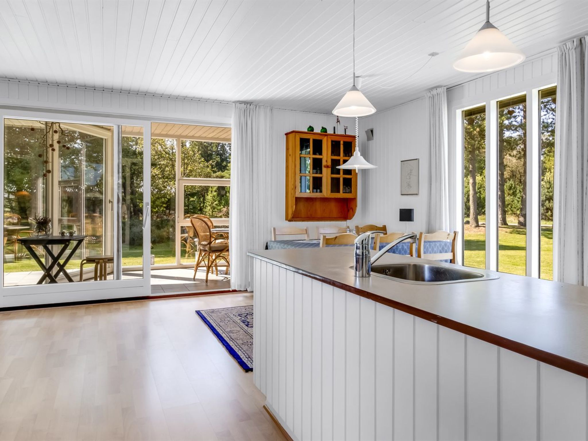 "Fiallar" - 3.2km from the sea-Drinnen