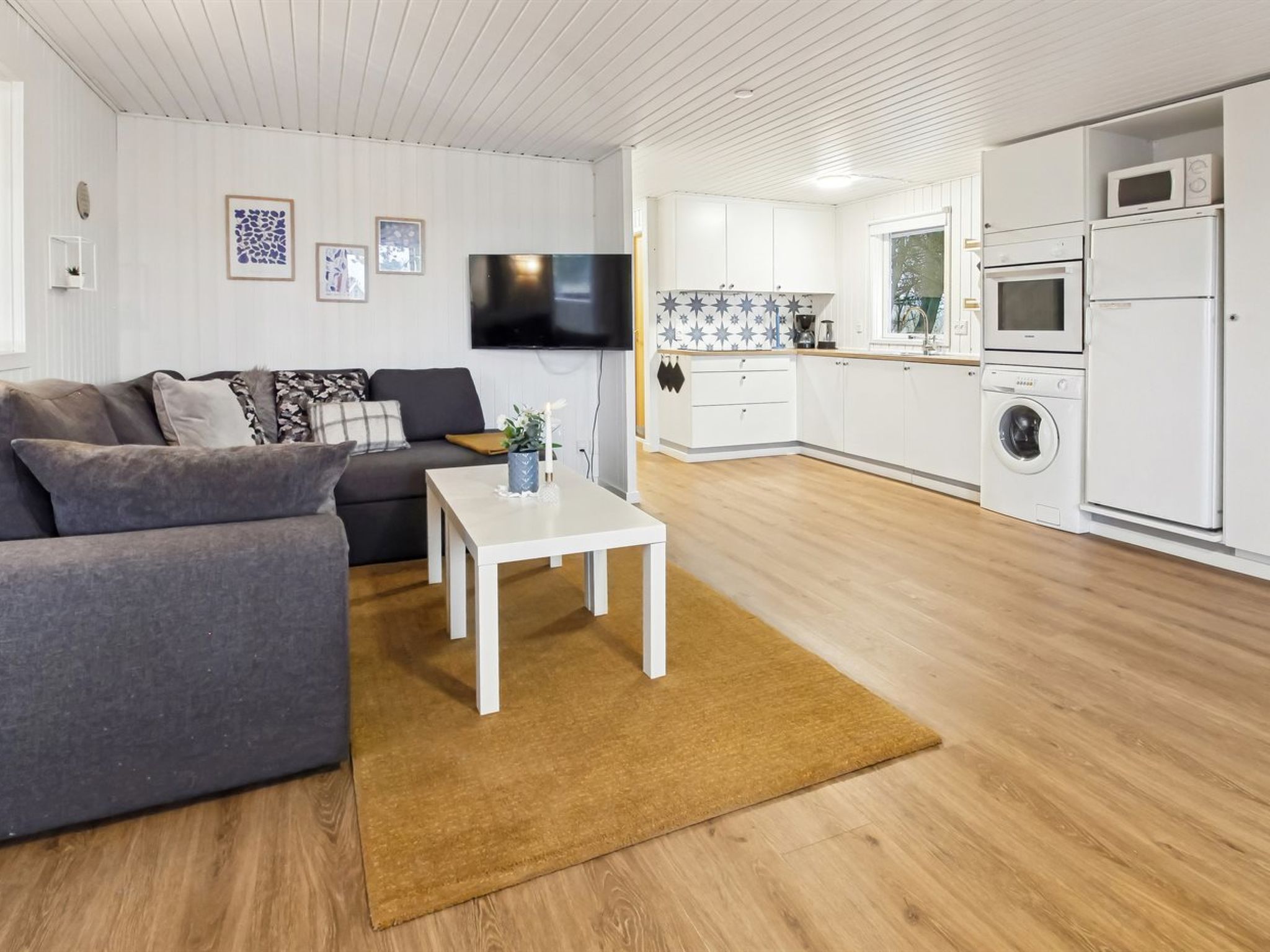 "Knud" - 2.5km from the sea - Binnen
