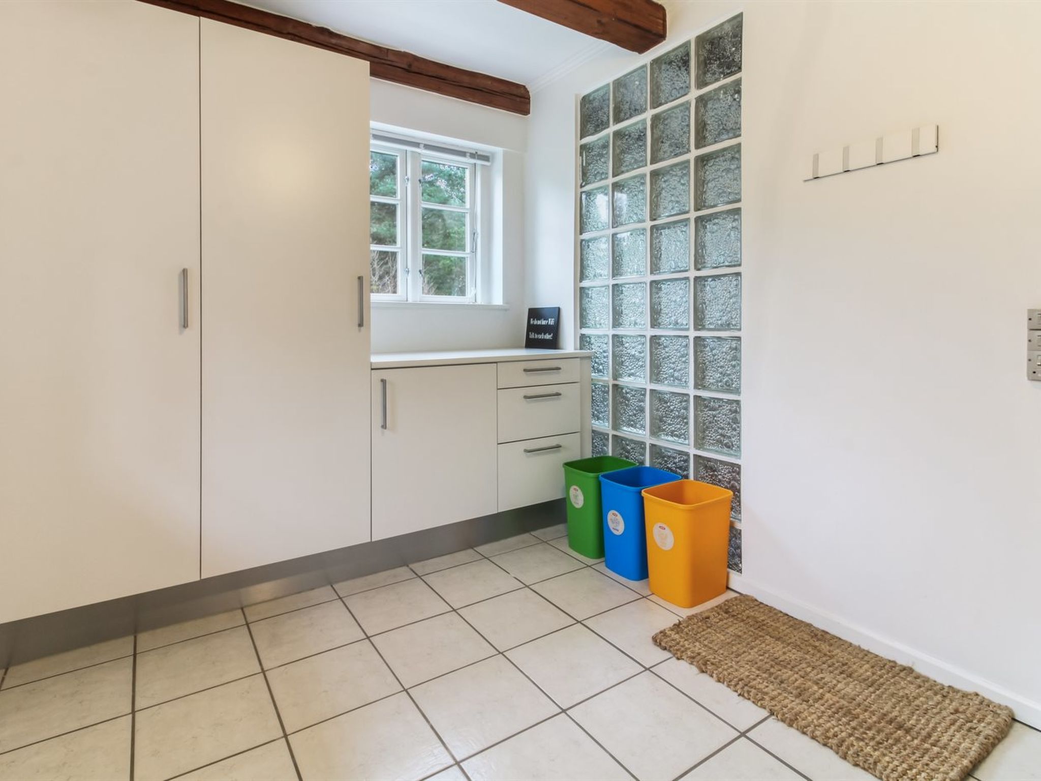 "Einari" - 1.2km from the sea-Drinnen