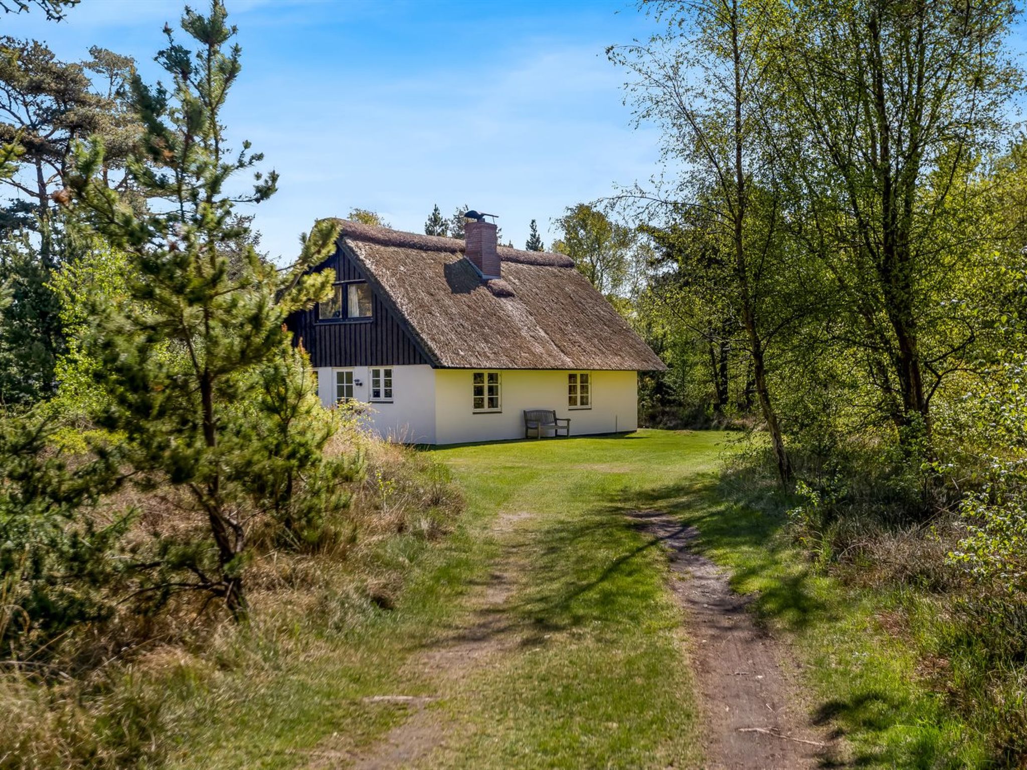 "Einari" - 1.2km from the sea-Draußen
