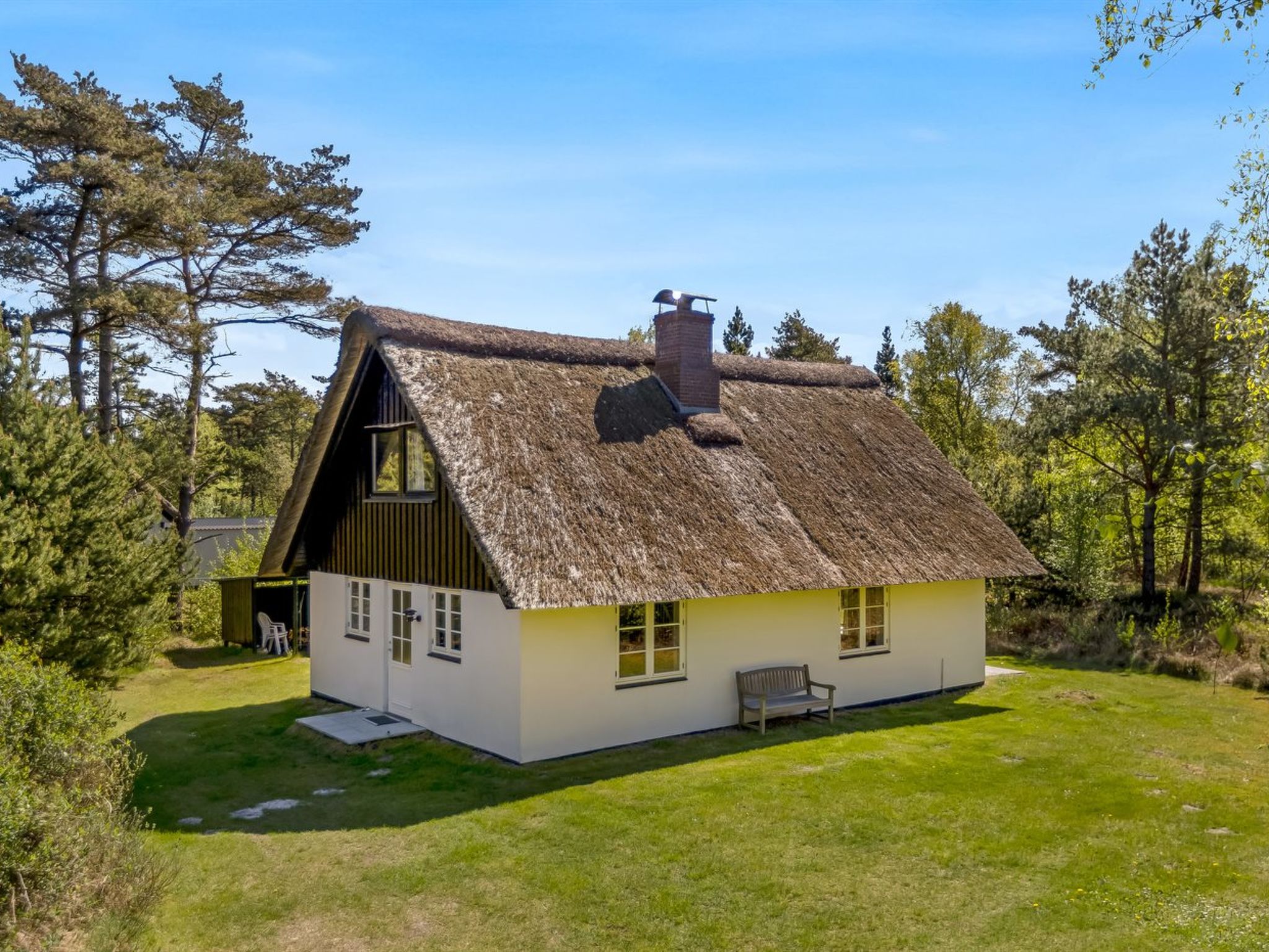"Einari" - 1.2km from the sea-Draußen