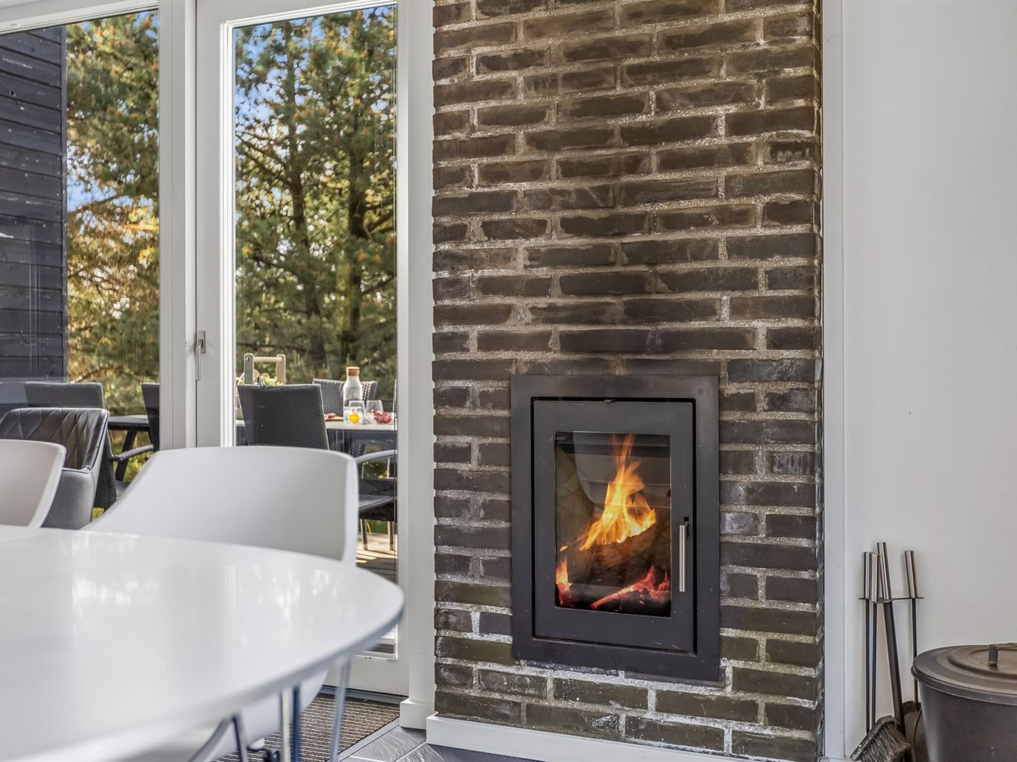 "Hunding" - 2.5km from the sea-Drinnen