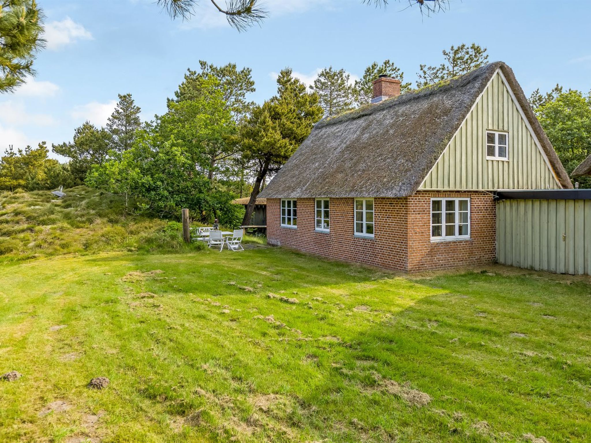 "Ibbe" - 3.5km from the sea - Outside