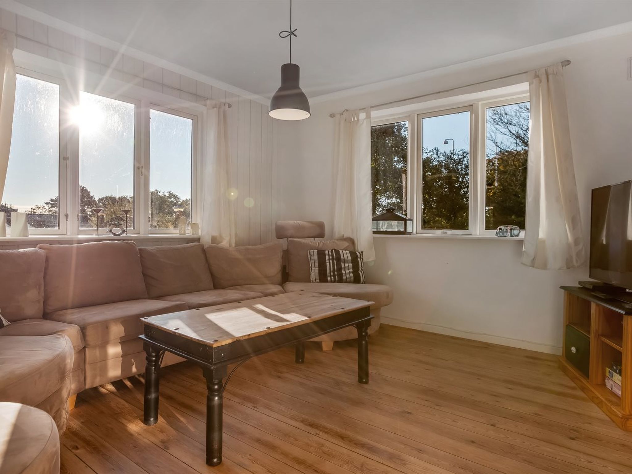 "Albina" - 4.5km from the sea-Binnen