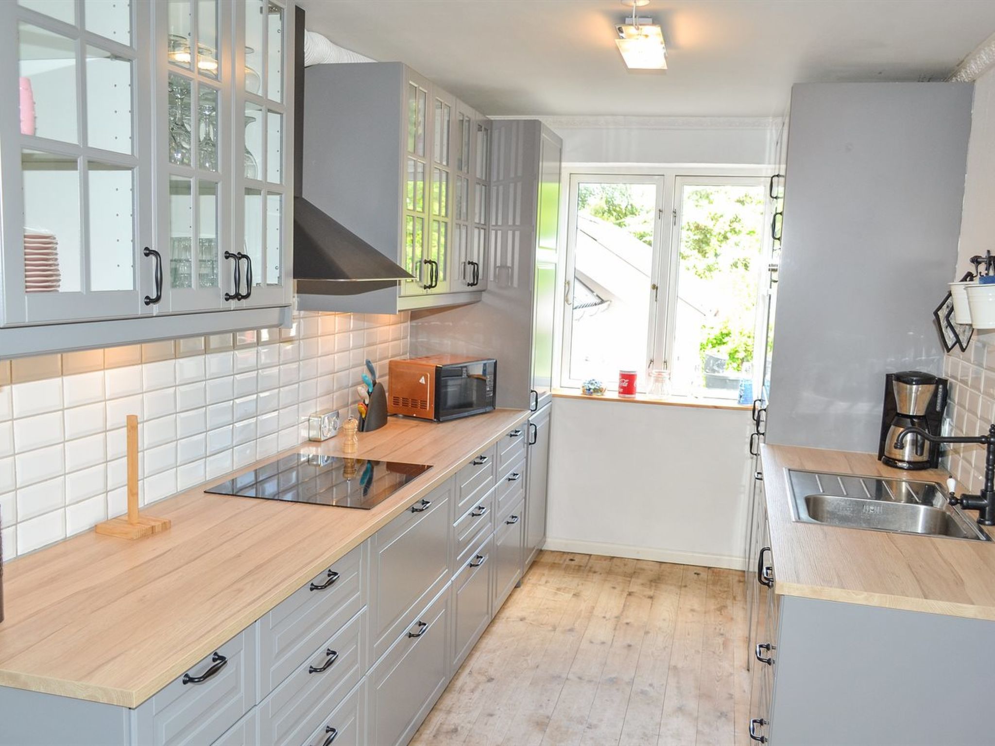 "Albina" - 4.5km from the sea-Binnen