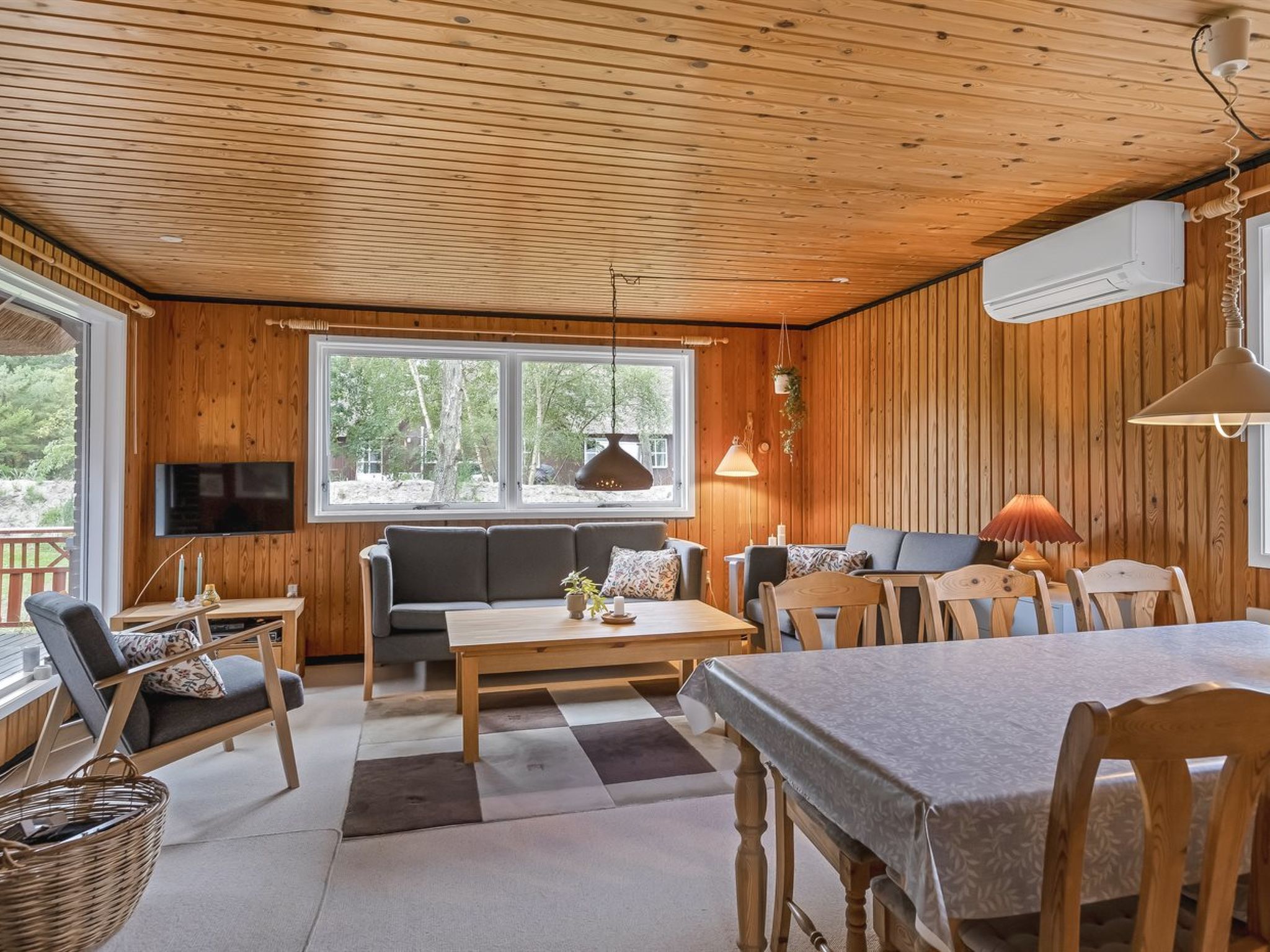 "Menard" - 1.2km from the sea-Drinnen