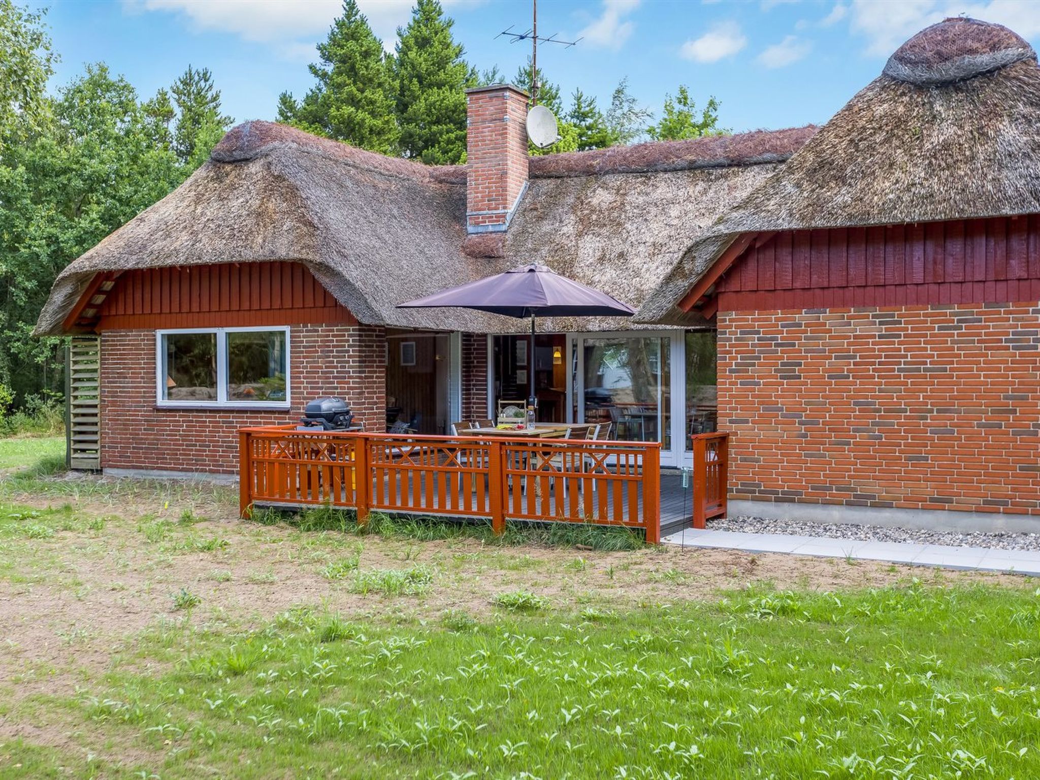 "Menard" - 1.2km from the sea-Draußen