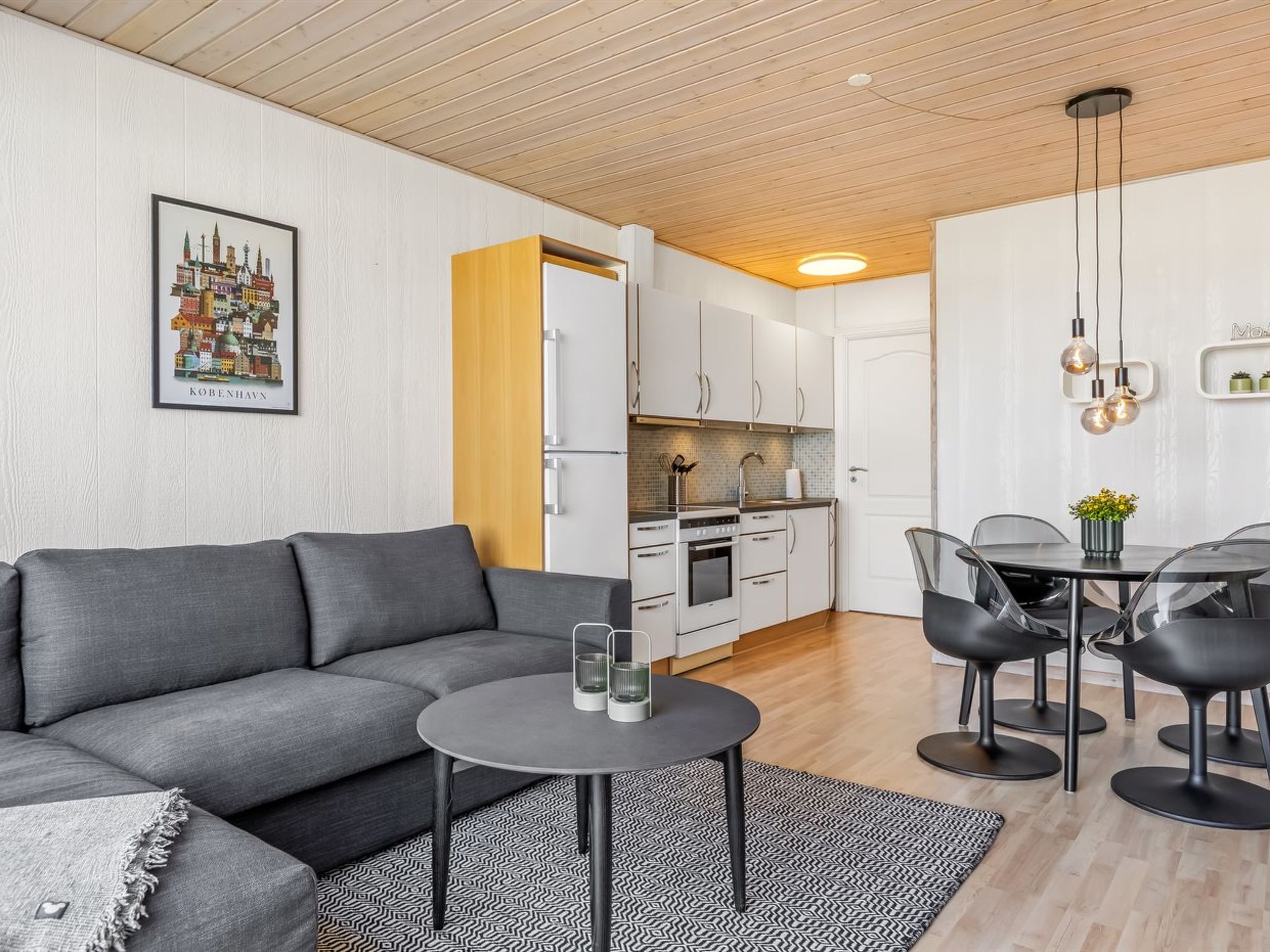 "Kjera" - 2.4km from the sea-Binnen
