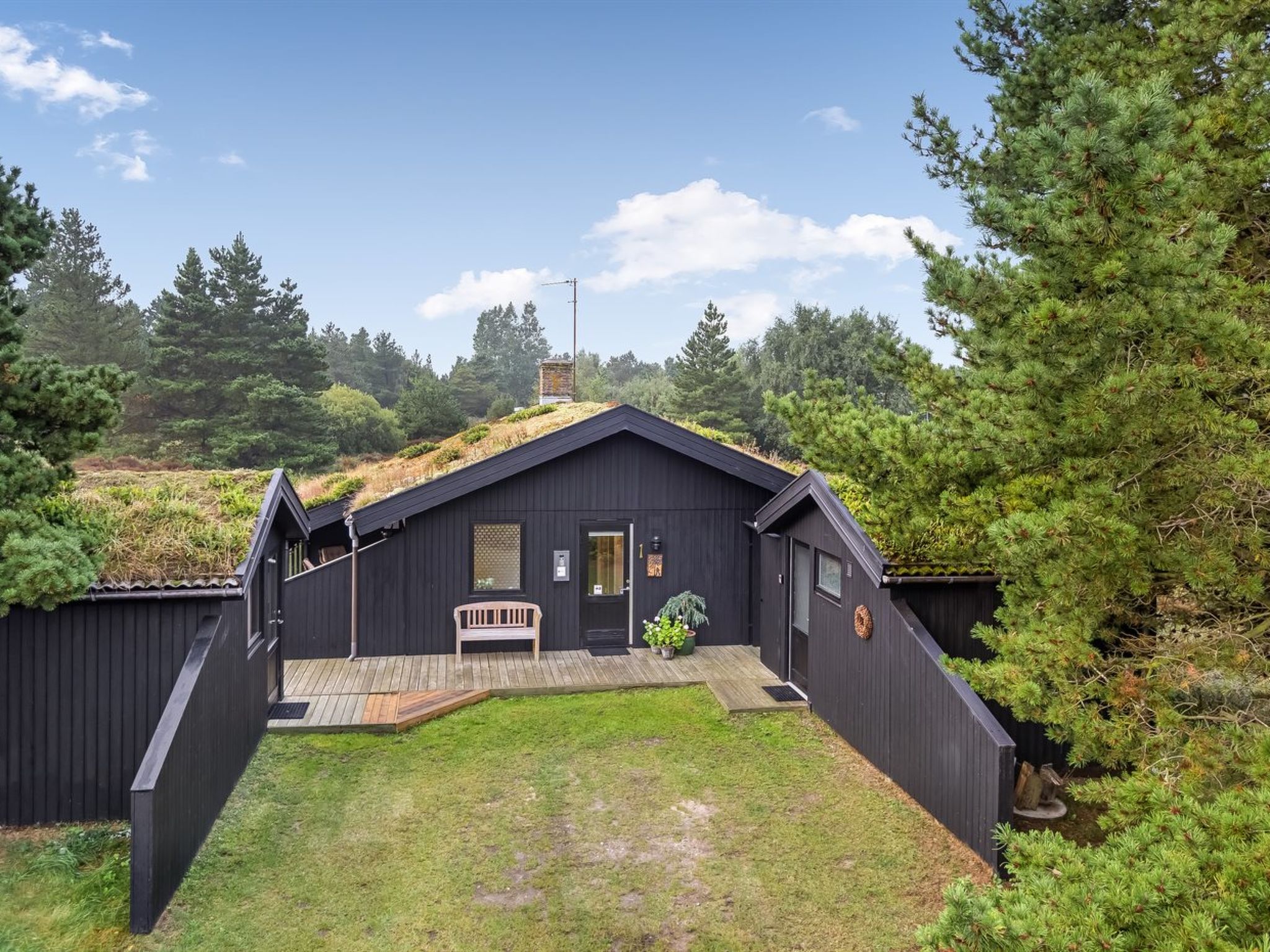 "Tole" - 2km from the sea