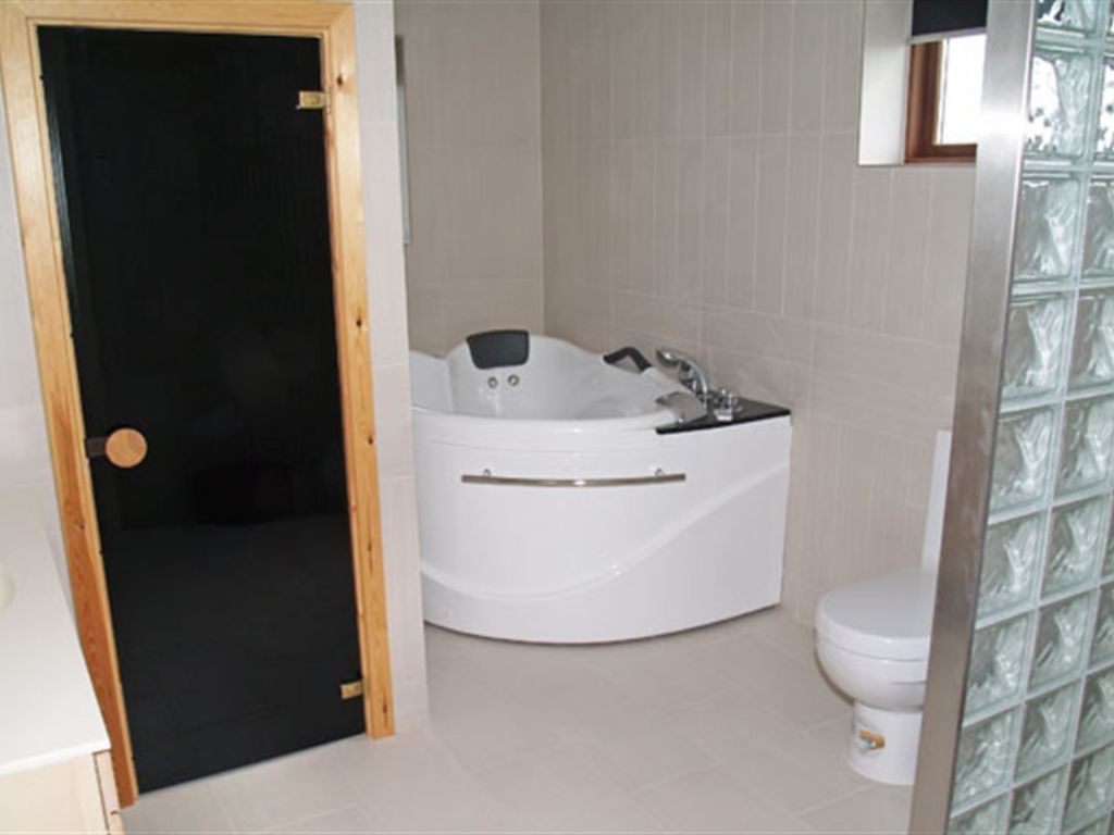 'Thomine' - 2.5km from the sea