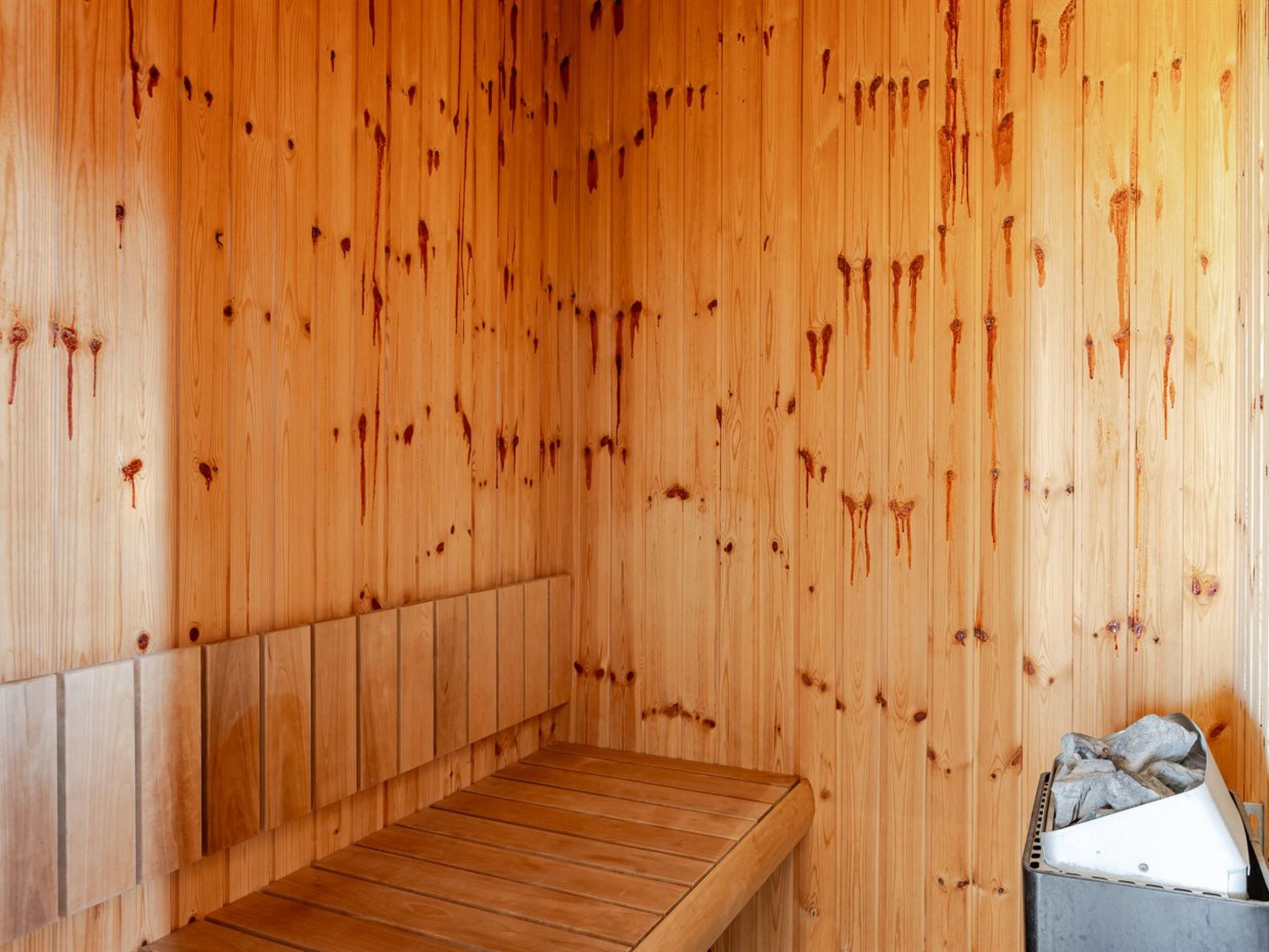 "Thomine" - 2.5km from the sea-Binnen