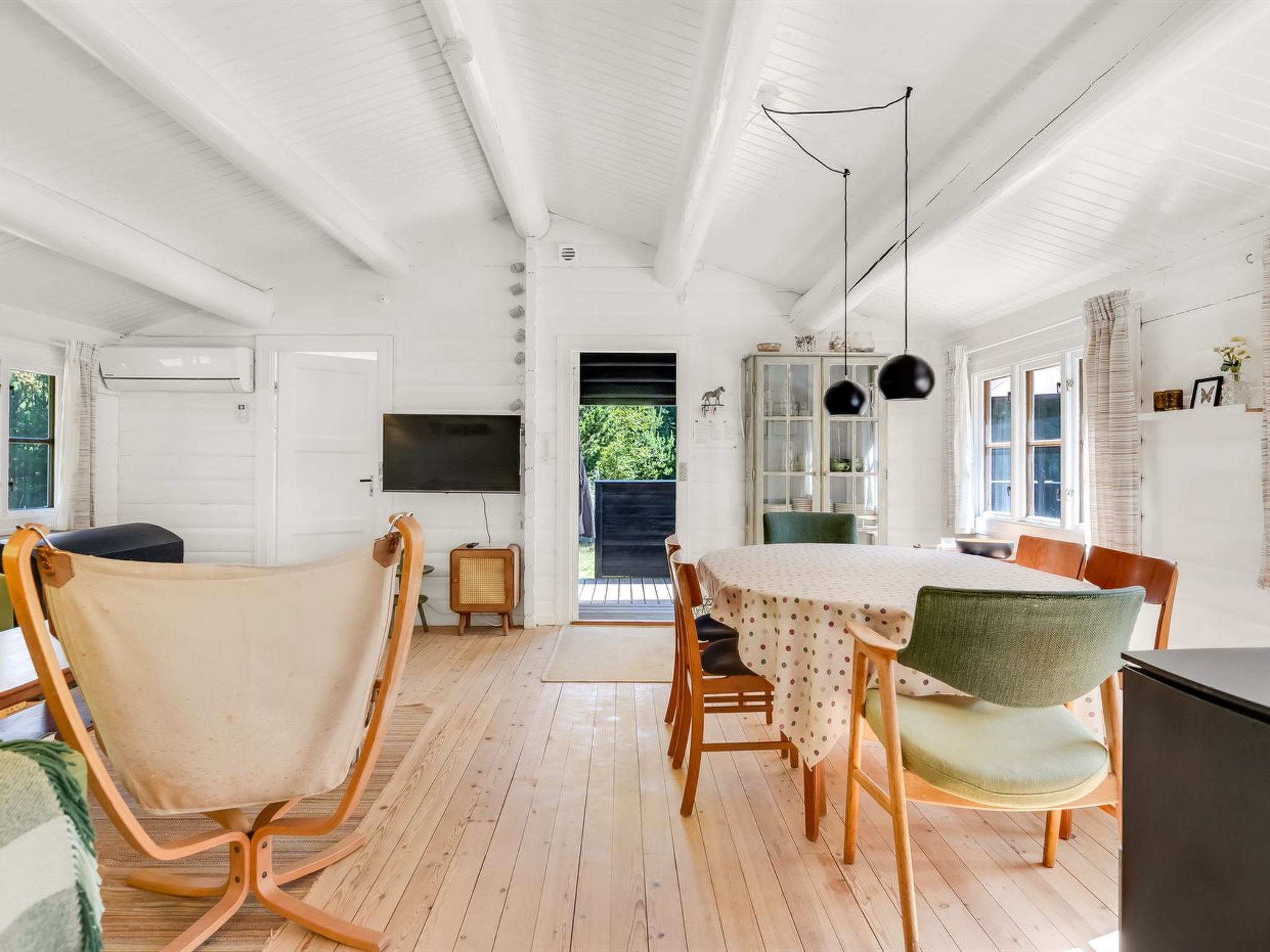 "Reinhardt" - 800m from the sea-Binnen