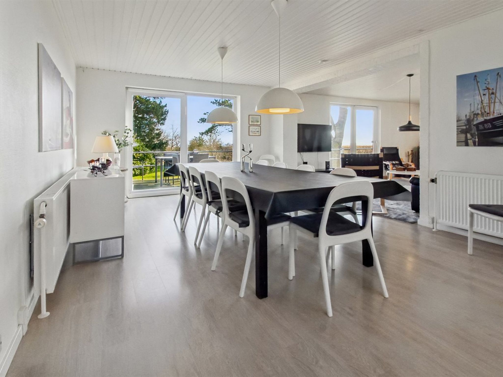 "Aave" - 5km from the sea - Drinnen