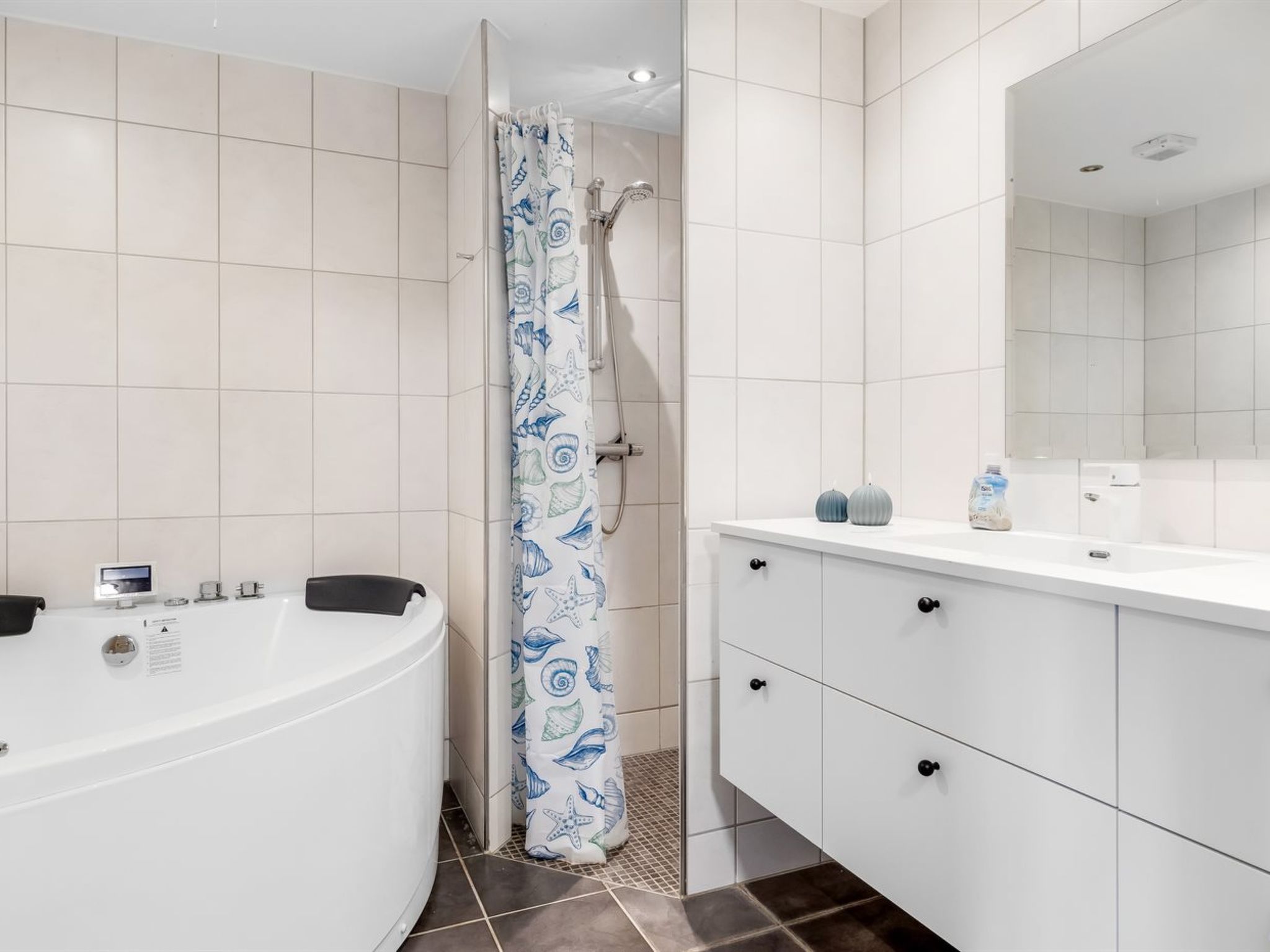 "Auwe" - 3.5km from the sea-Binnen