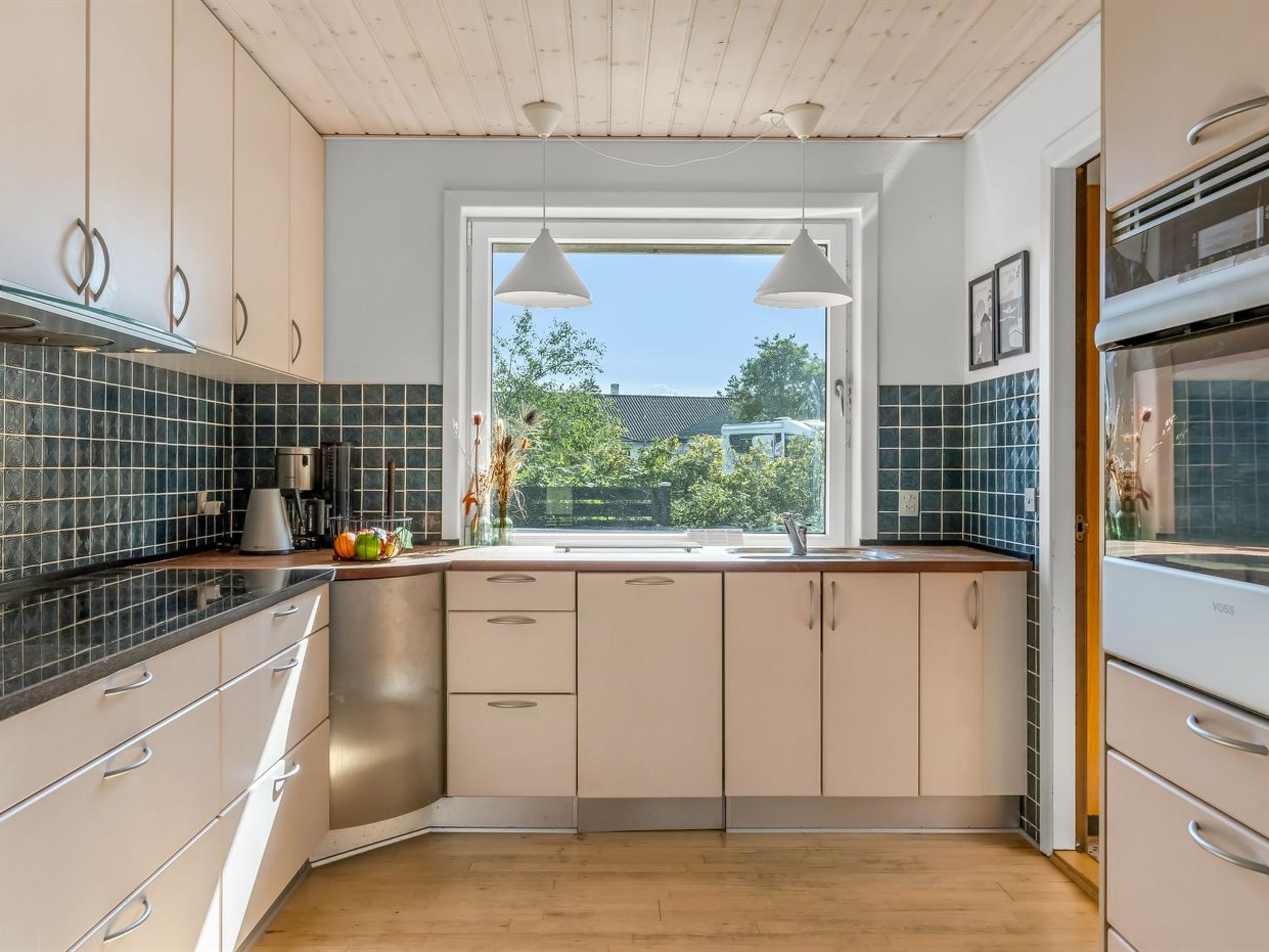 "Mikkelina" - 1.7km from the sea - Binnen