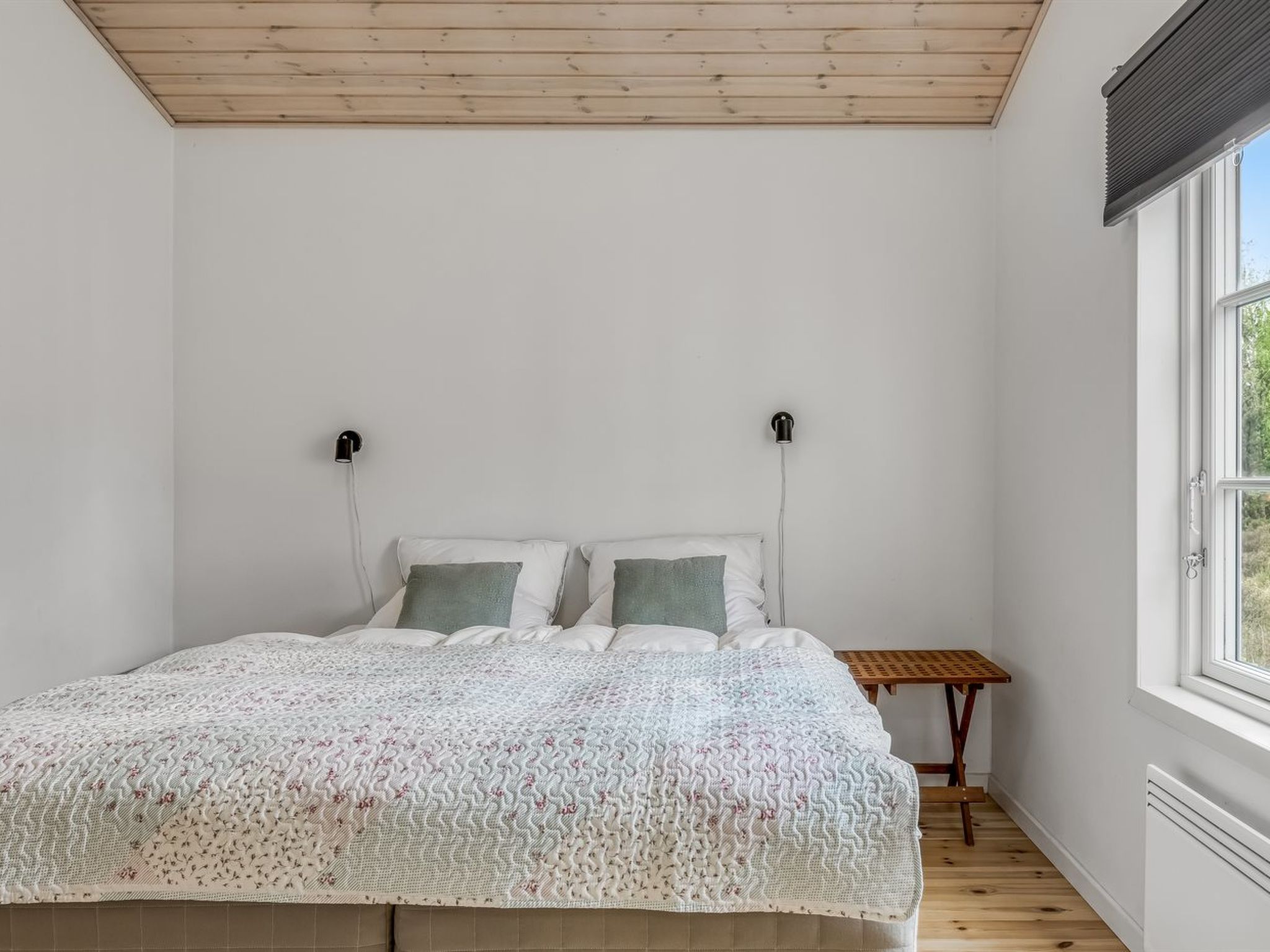 "Momo" - 2.8km from the sea - Binnen