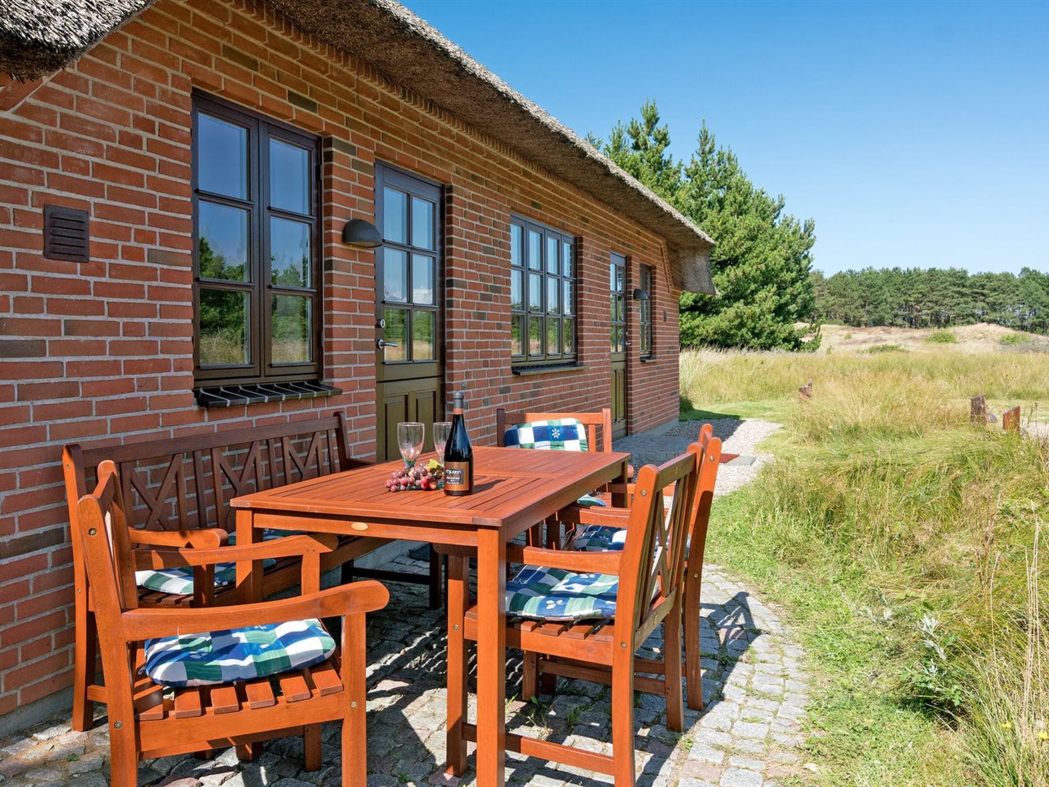 "Siegried" - 2.2km from the sea — Terrace (3 of 36)