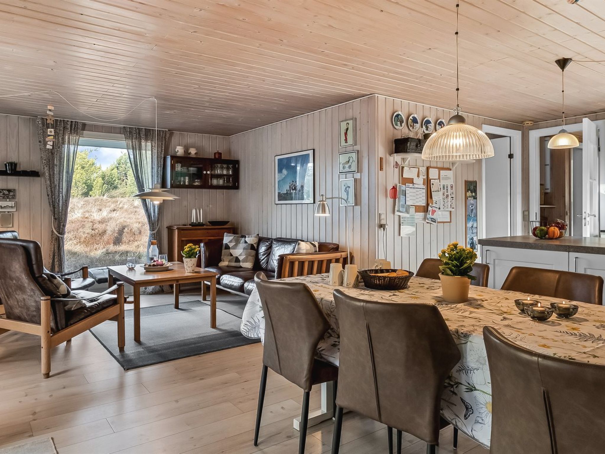 "Karlotta" - 2.2km from the sea - Binnen