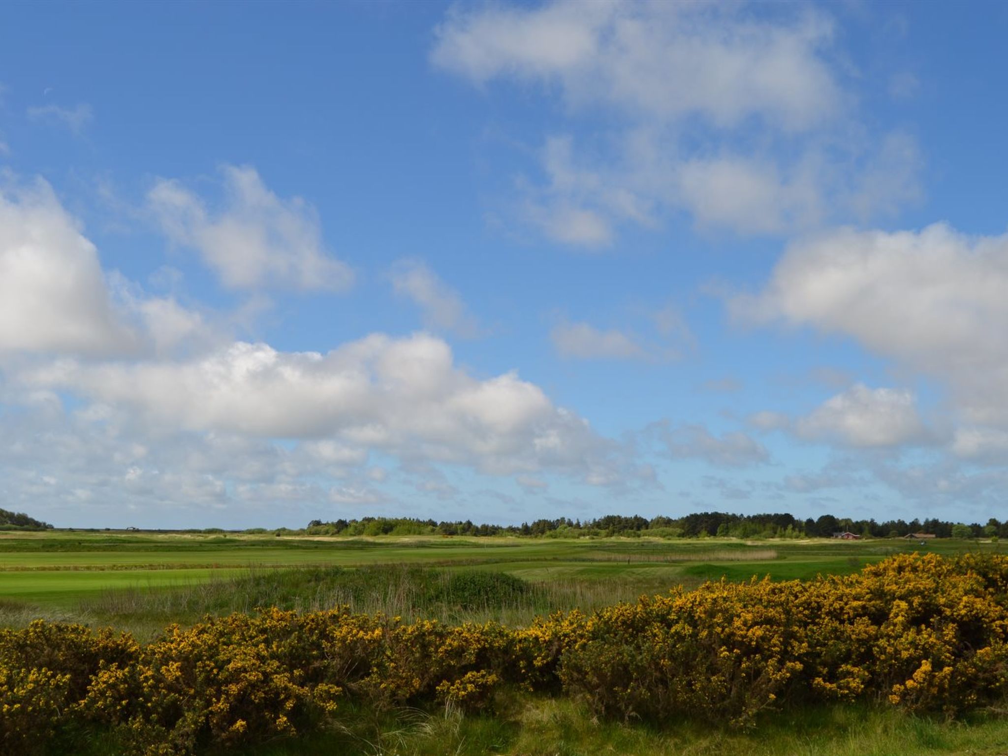 "Auti" - 2.3km from the sea