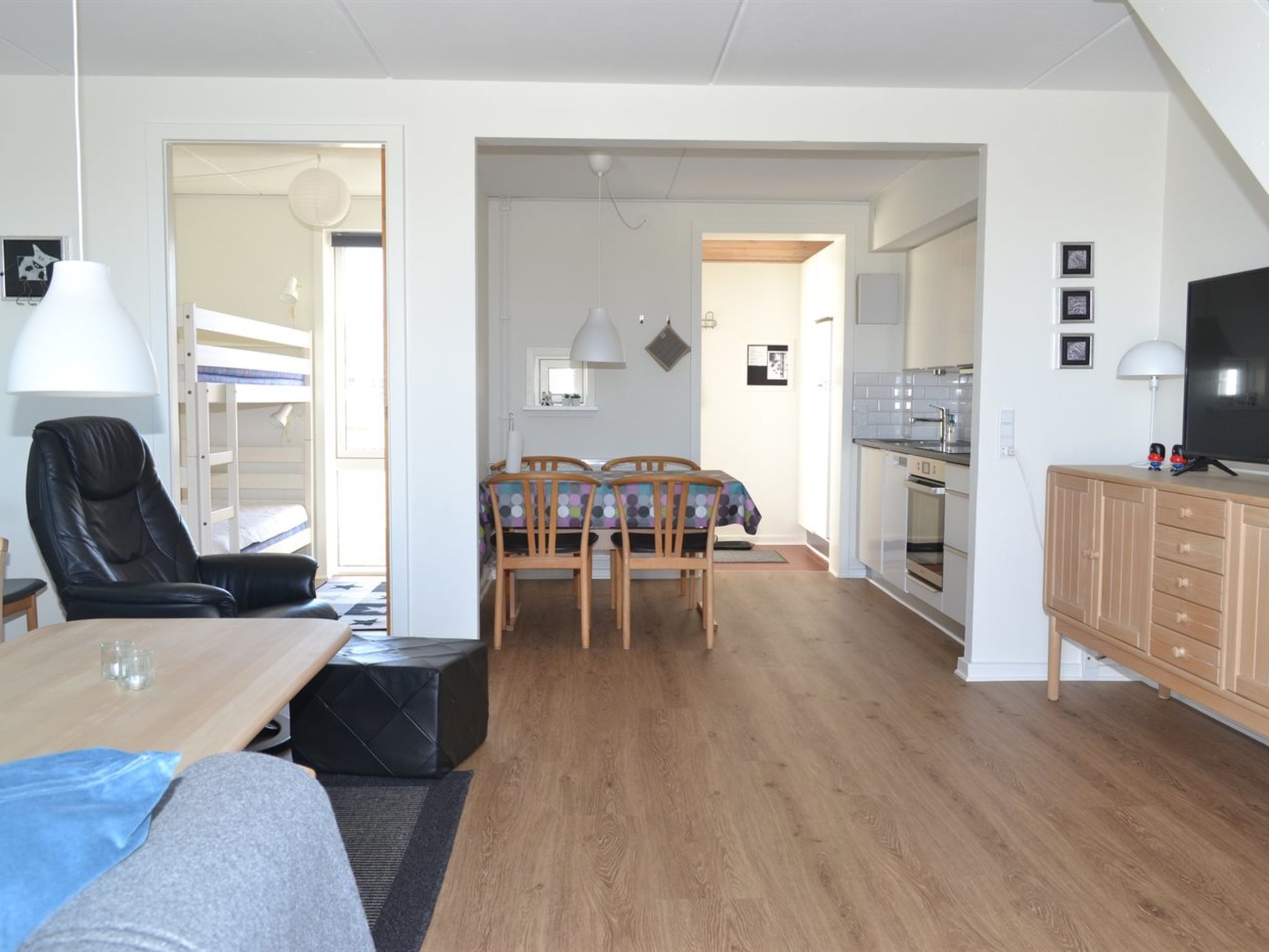 "Auti" - 2.3km from the sea - Inside