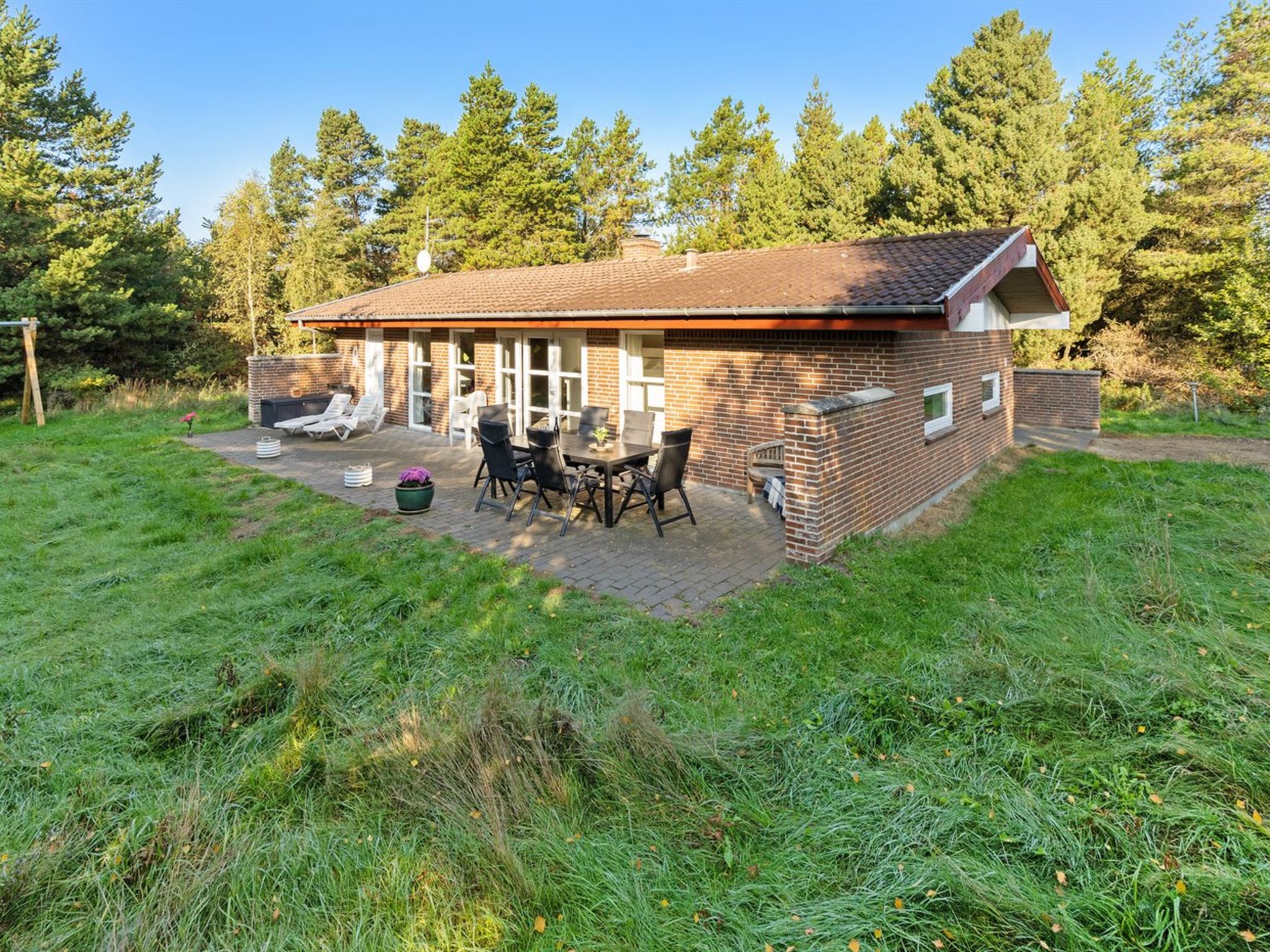 "Reinbald" - 1km from the sea - Outside