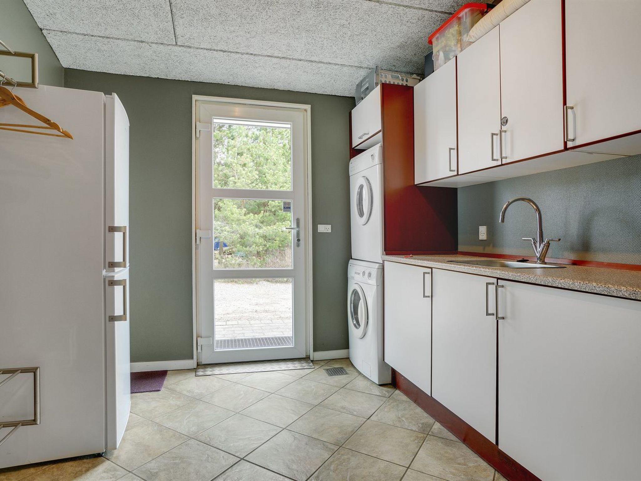 "Nael" - 1.6km from the sea - Drinnen