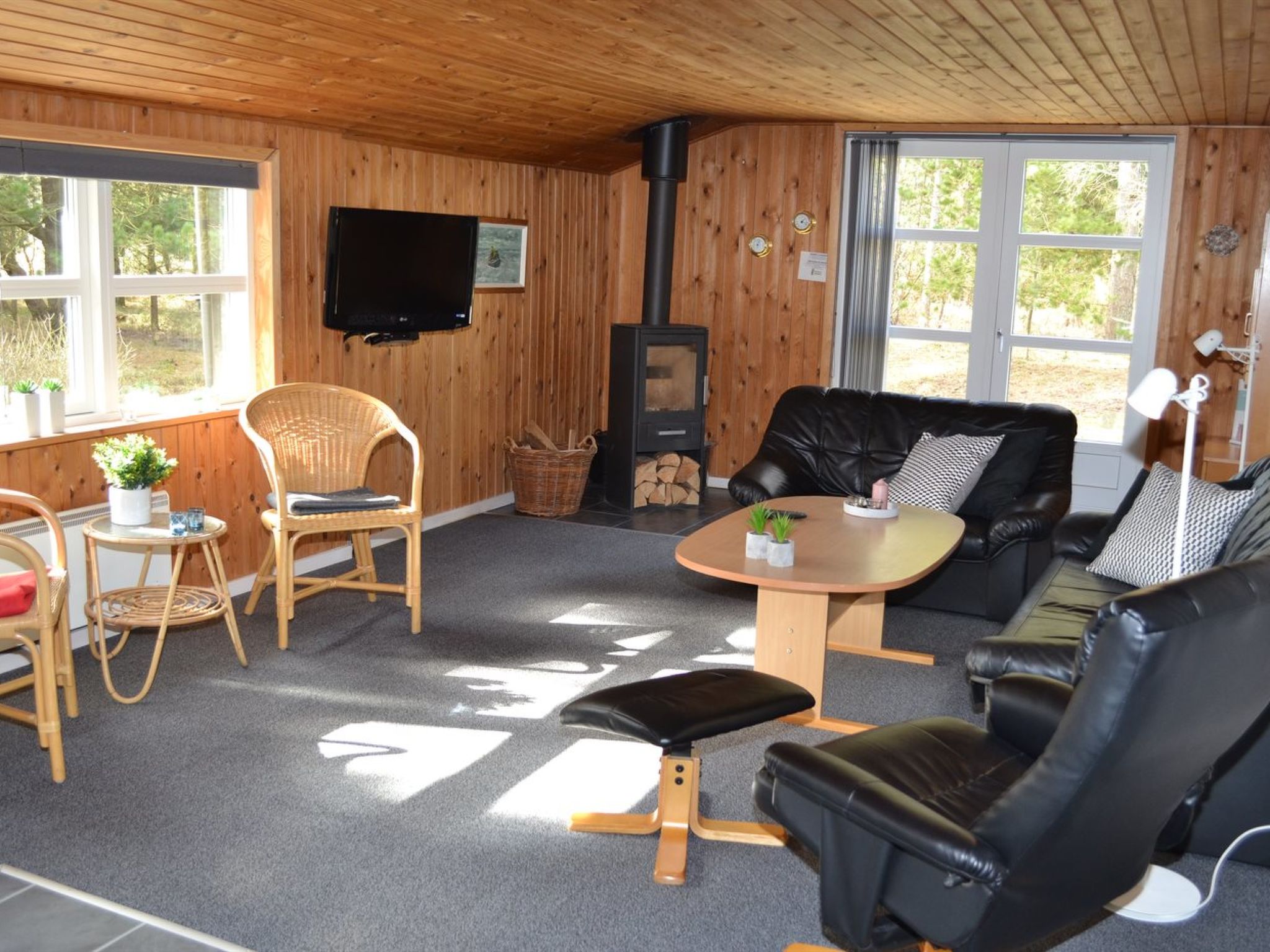 "Troen" - 3.8km from the sea-Drinnen