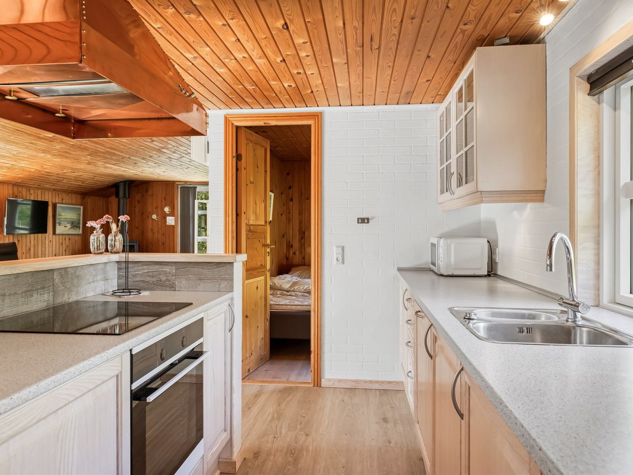 "Troen" - 3.8km from the sea - Inside