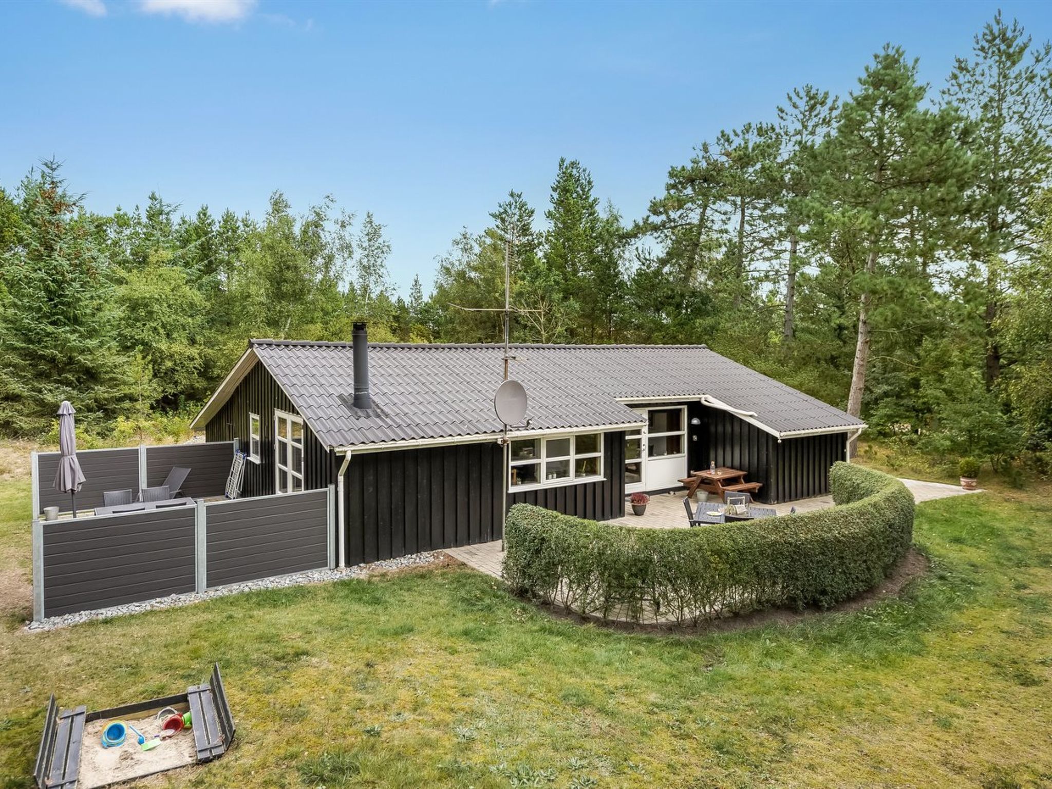 "Troen" - 3.8km from the sea - Outside