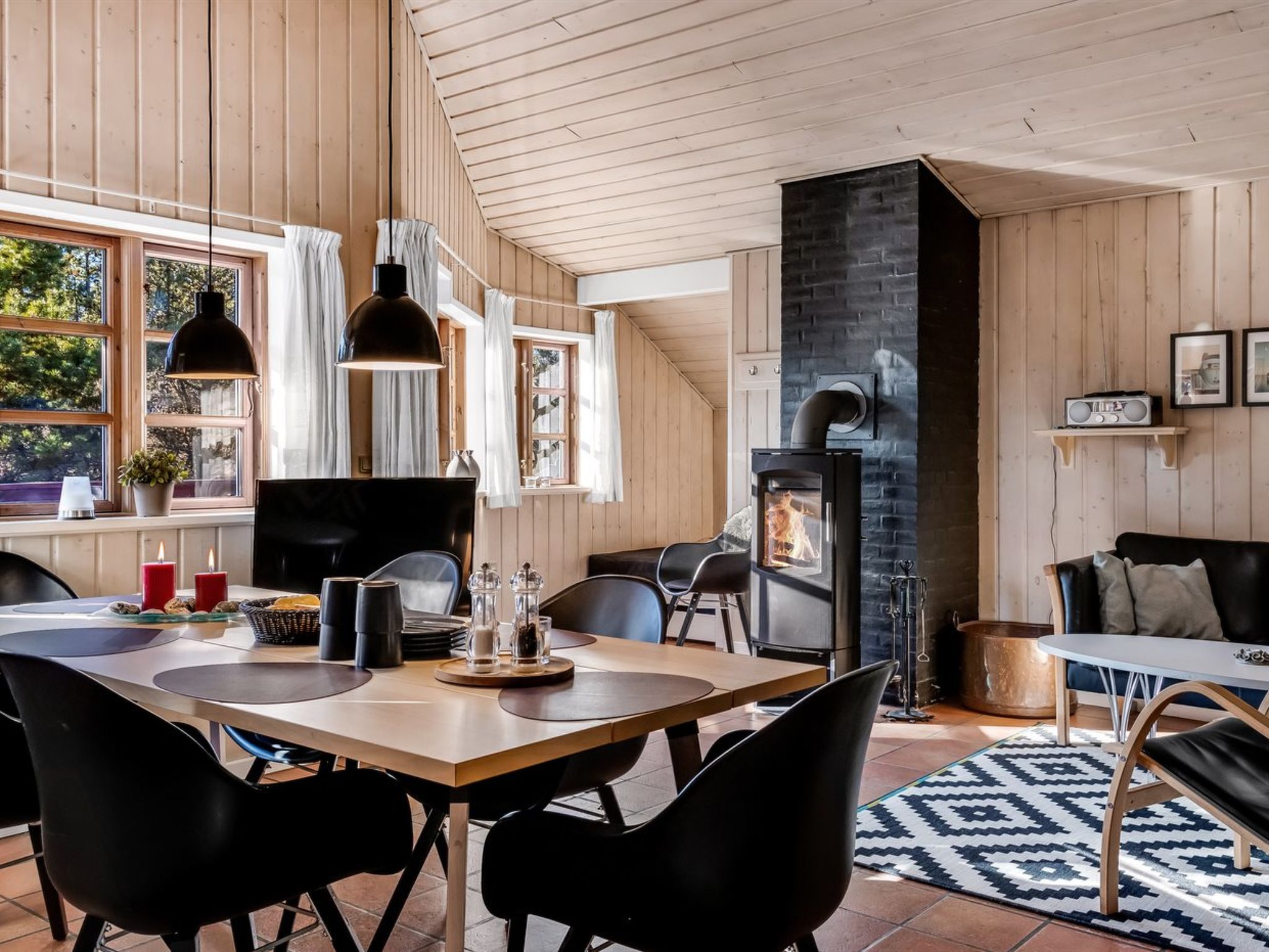 "Heralda" - 3.3km from the sea - Binnen