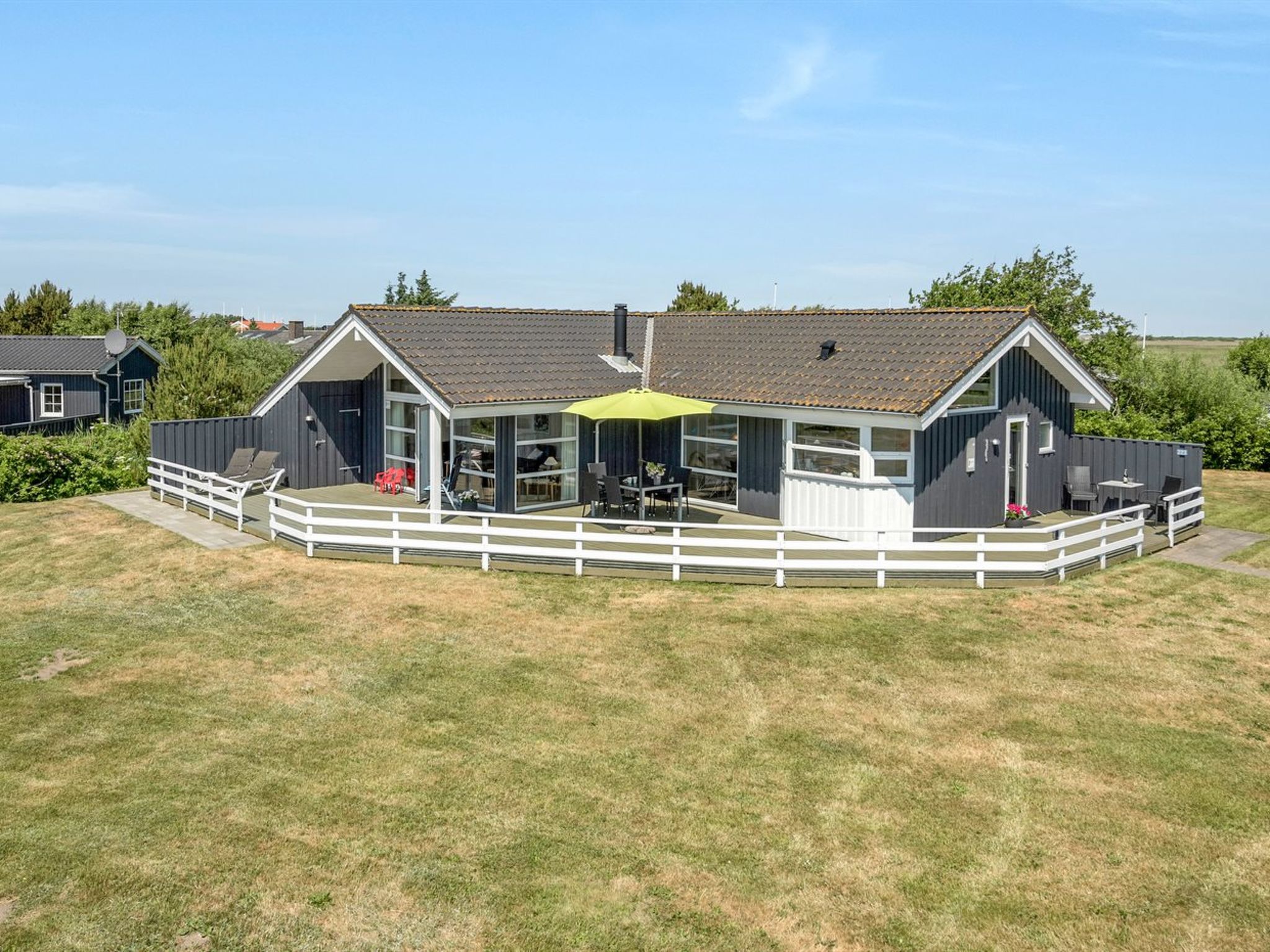 "Chrisse" - 550m from the sea - Buiten