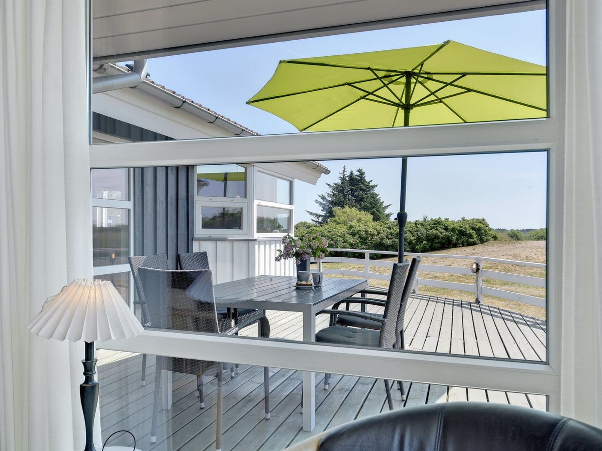 "Chrisse" - 550m from the sea - Binnen