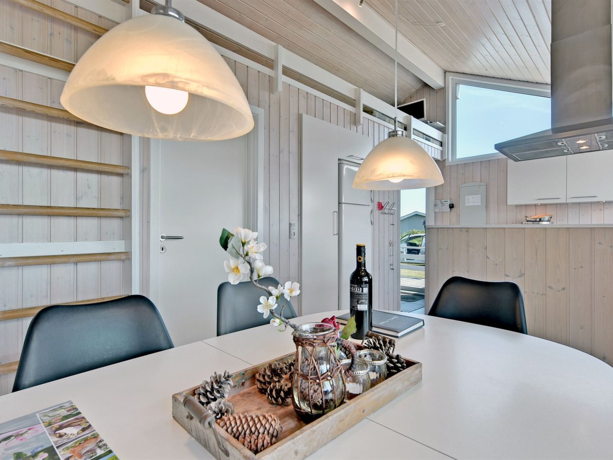 "Chrisse" - 550m from the sea - Binnen