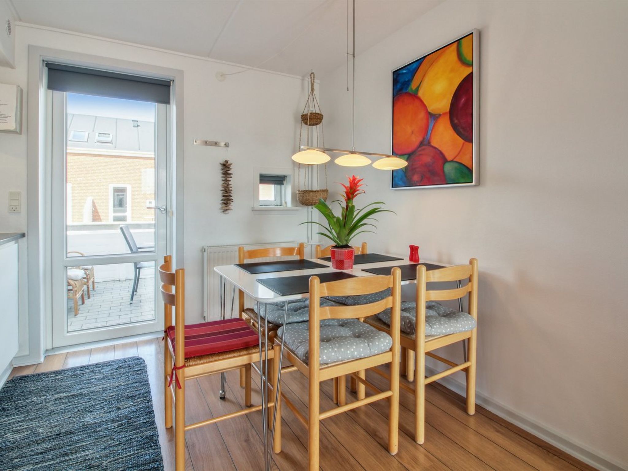 "Asved" - 2.3km from the sea - Binnen