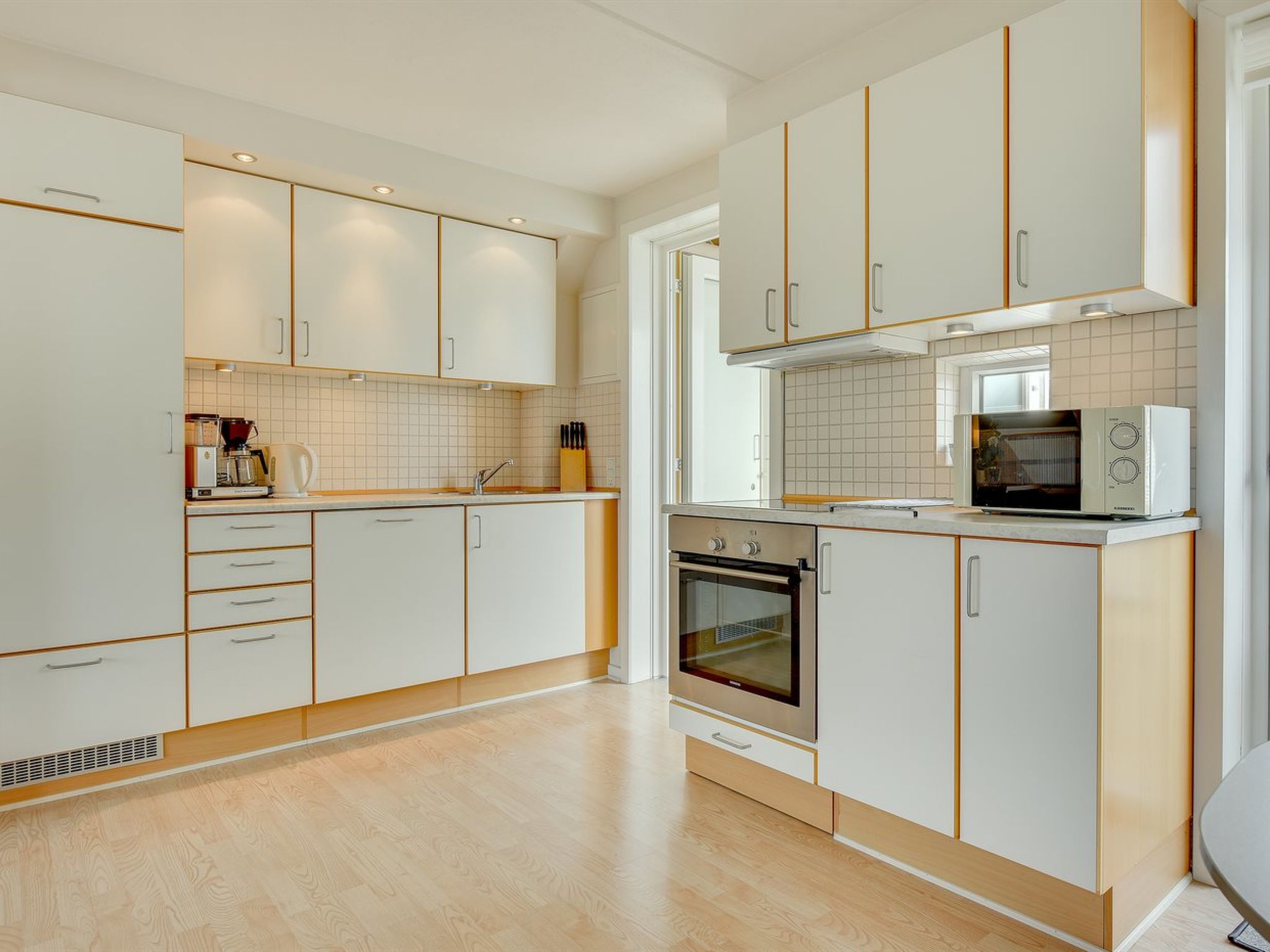 "Helvig" - 2.3km from the sea - Inside