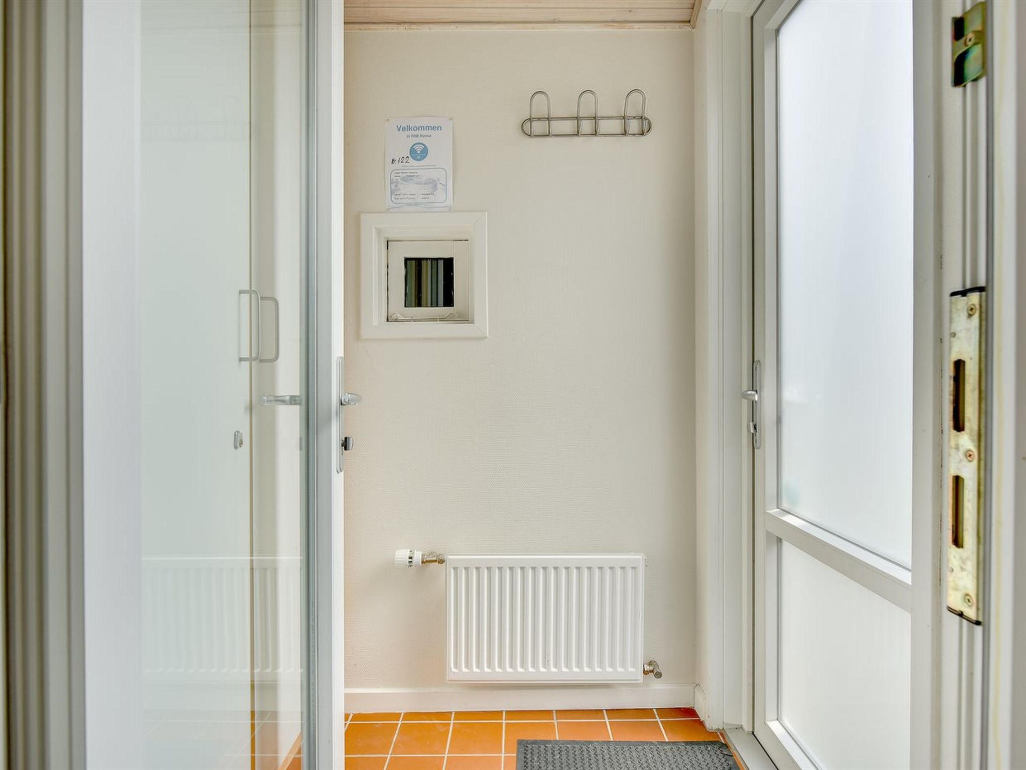 "Helvig" - 2.3km from the sea - Inside
