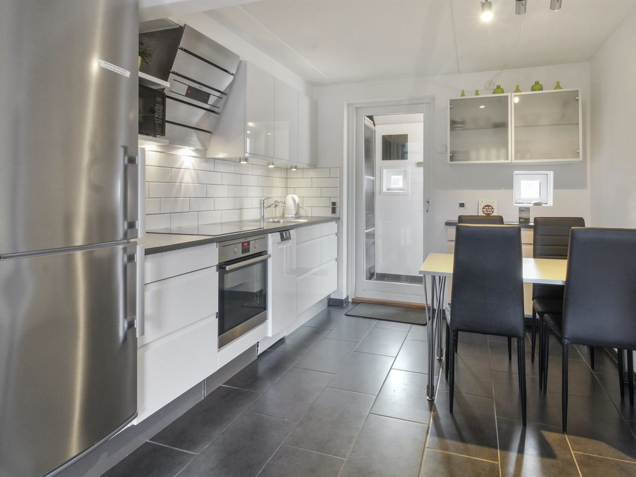 "Alvild" - 2.3km from the sea
