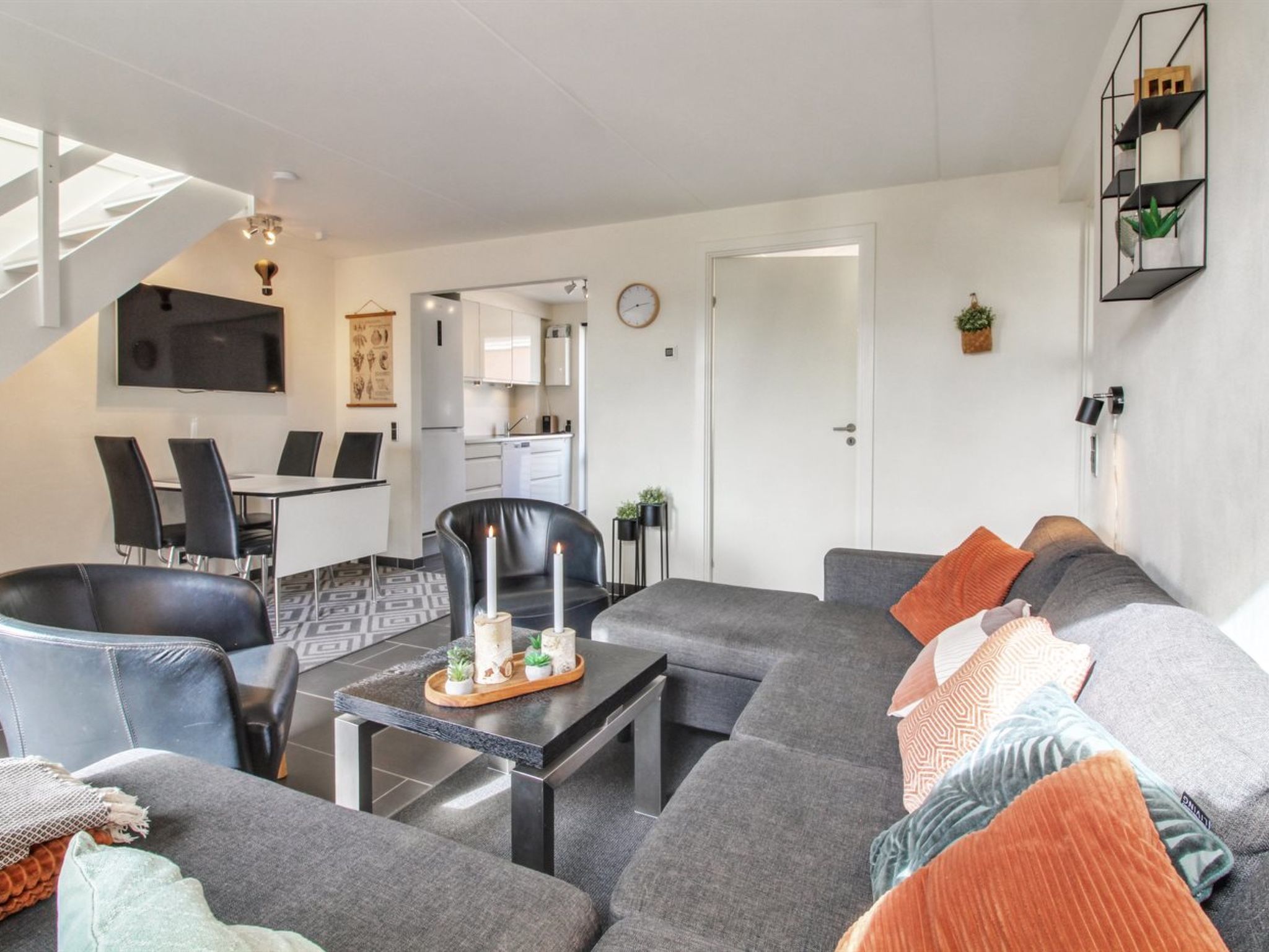 "Iffuer" - 2.3km from the sea - Inside