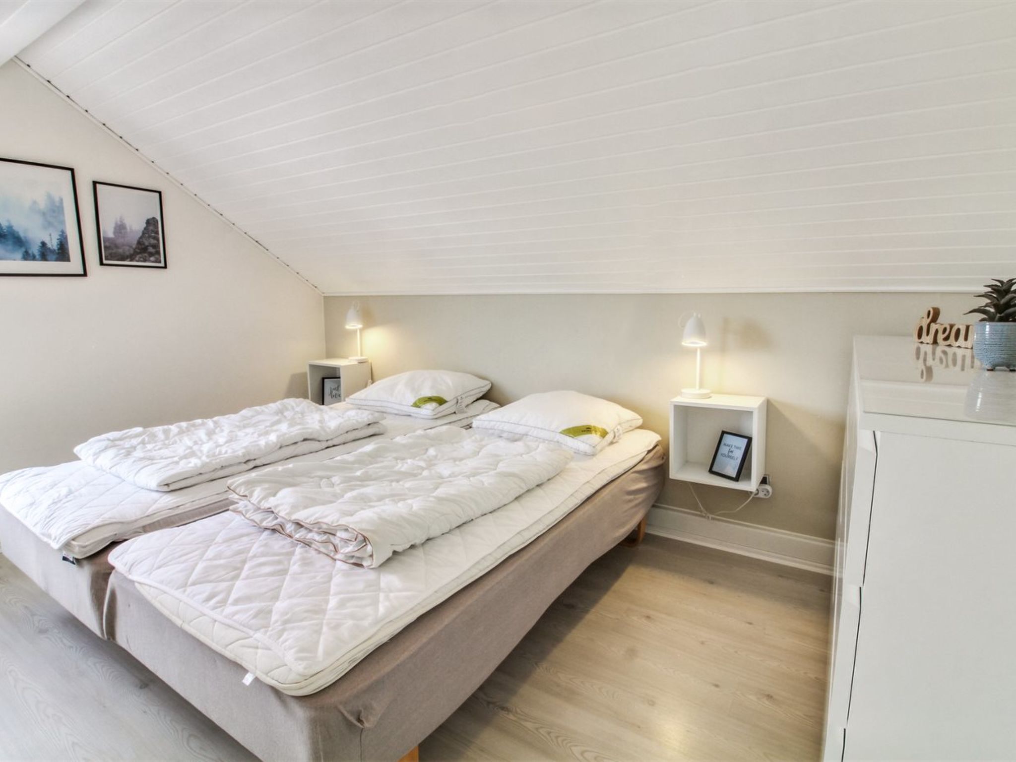"Iffuer" - 2.3km from the sea - Inside