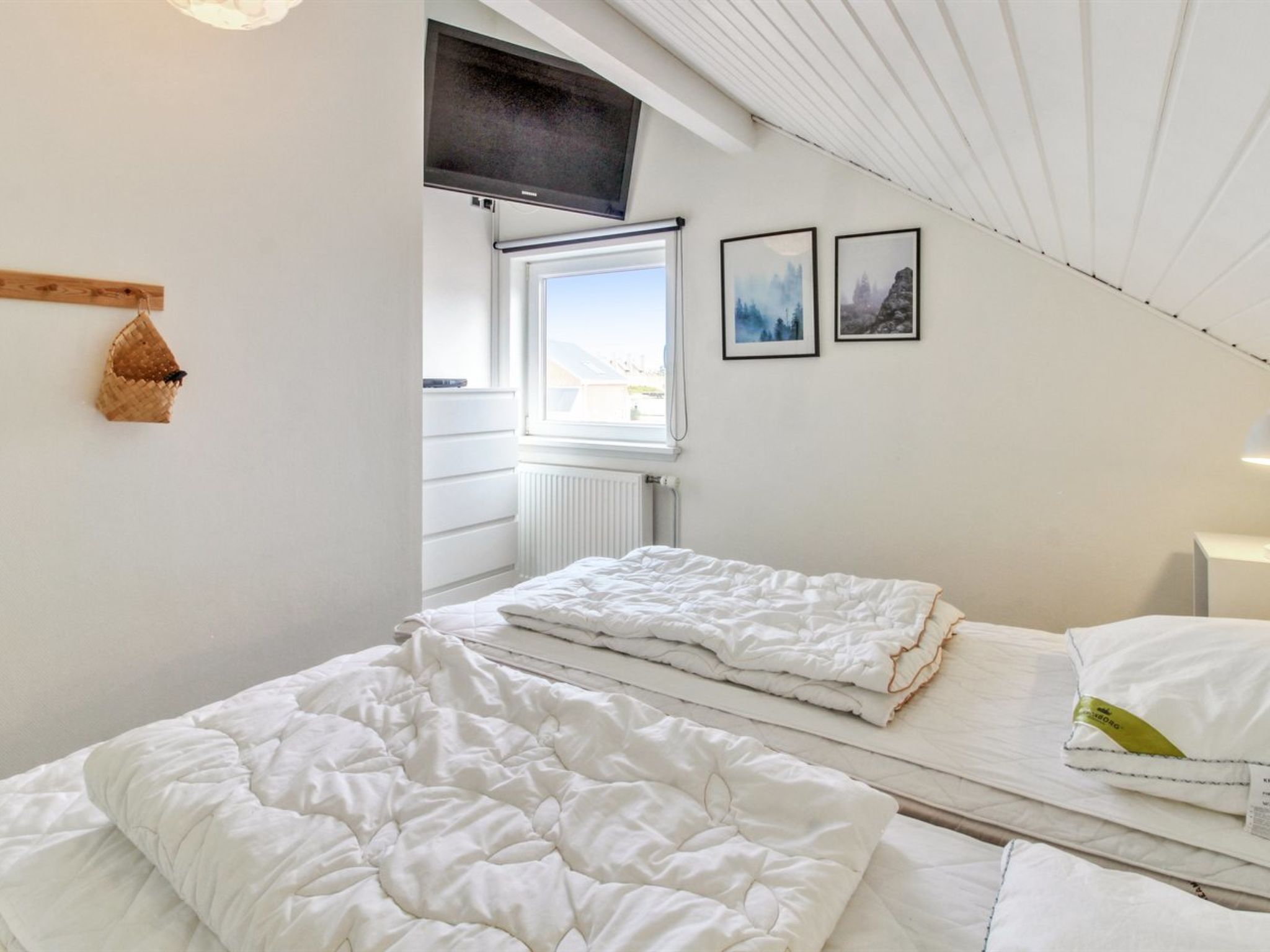 "Iffuer" - 2.3km from the sea - Inside