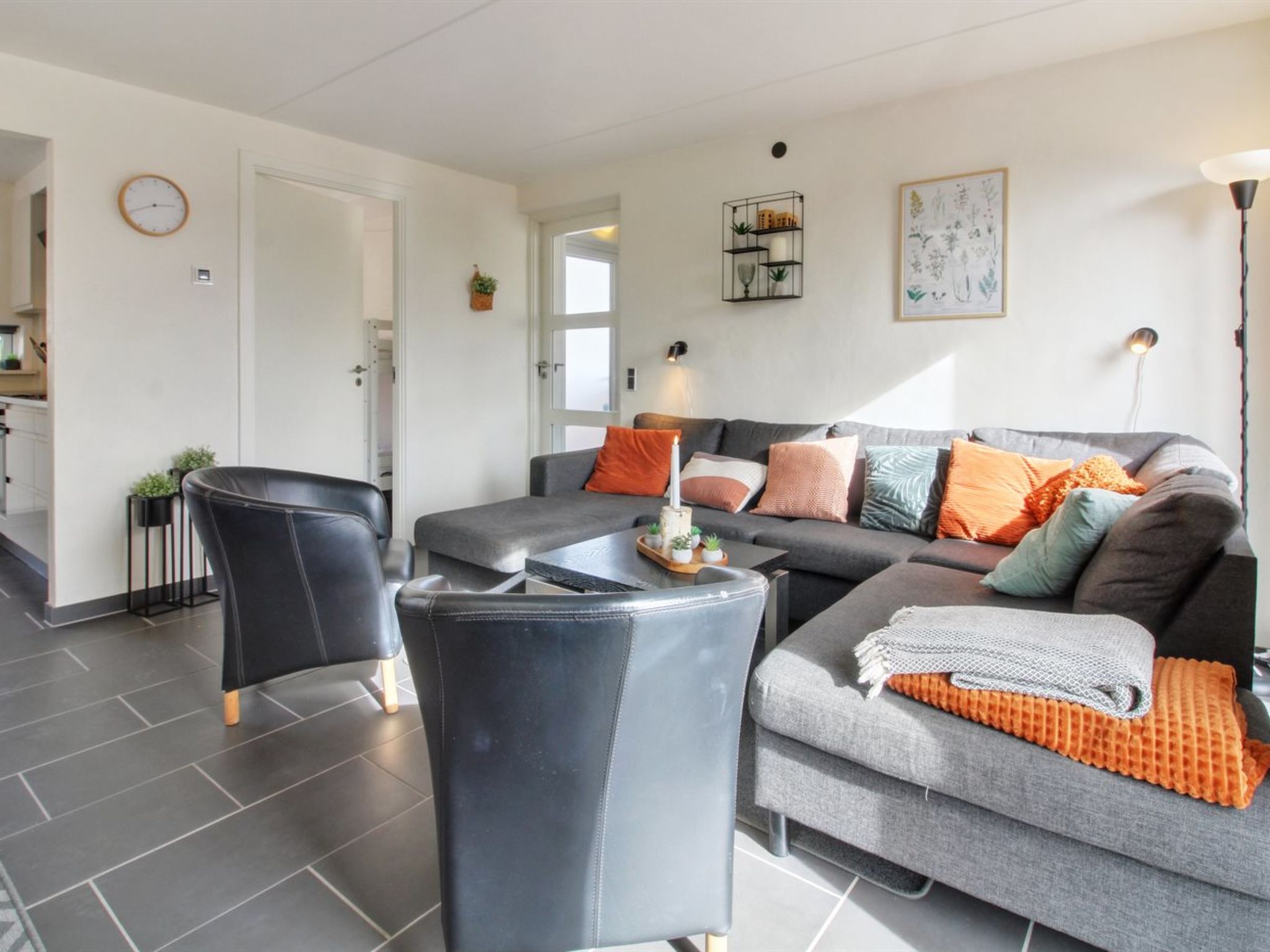 "Iffuer" - 2.3km from the sea - Inside