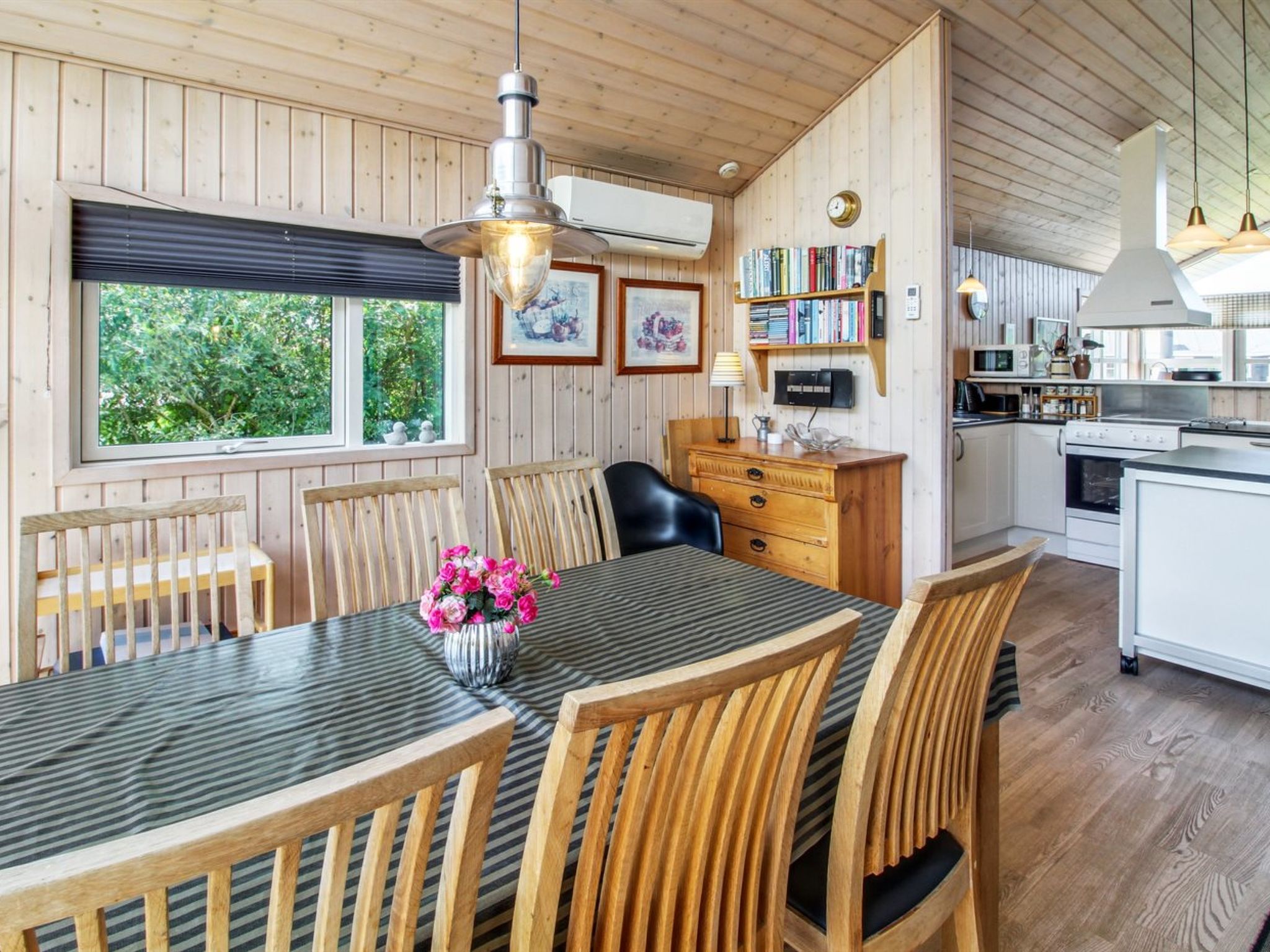 "Fides" - 600m from the sea - Binnen