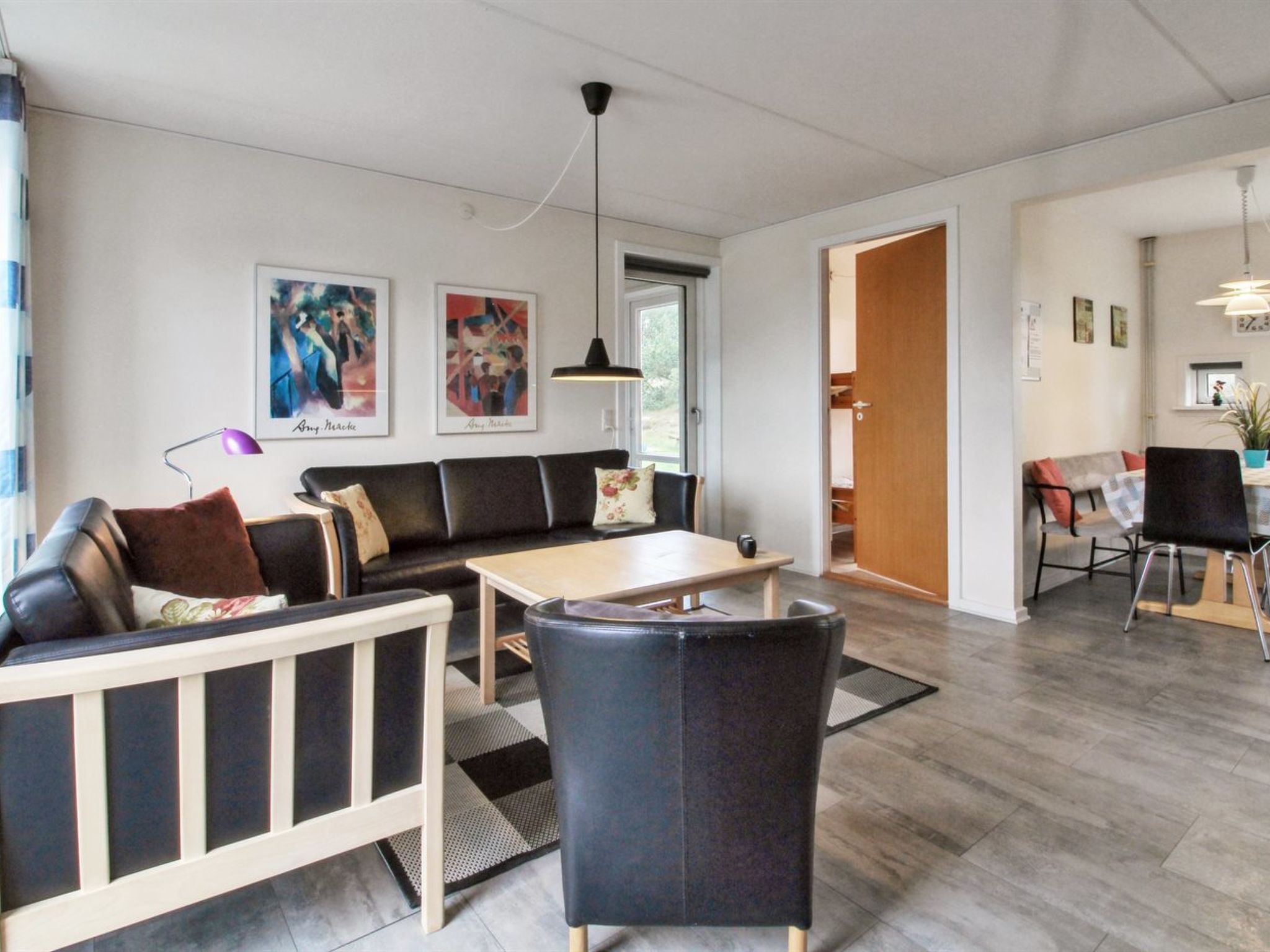 "Tinna" - 2.3km from the sea — Living Room (5 of 23)