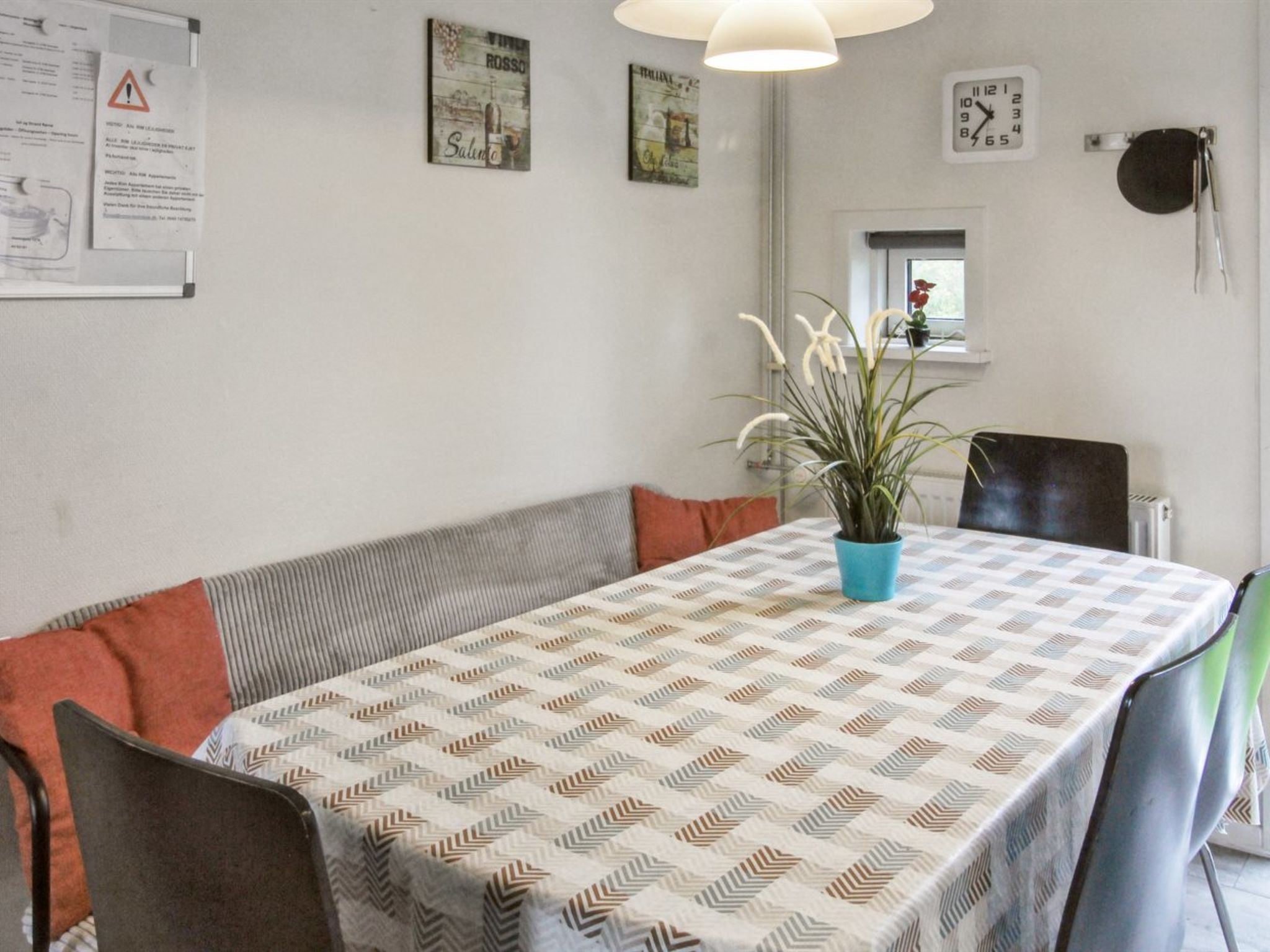 "Tinna" - 2.3km from the sea - Inside