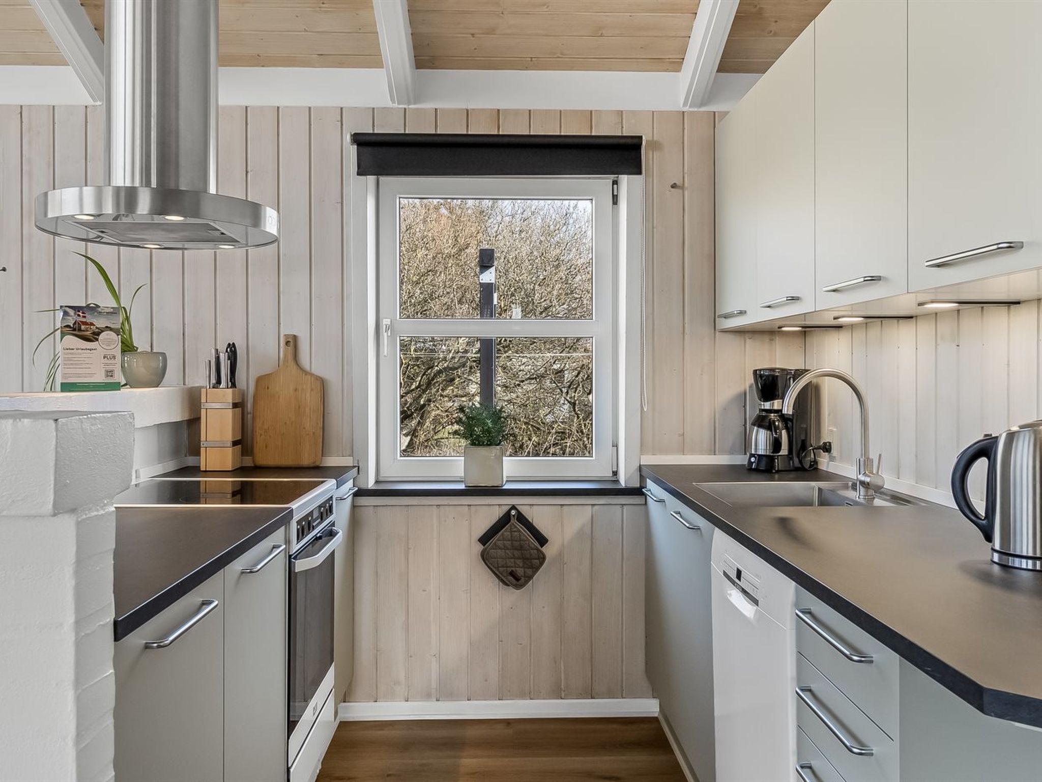 "Solina" - 500m from the sea - Drinnen