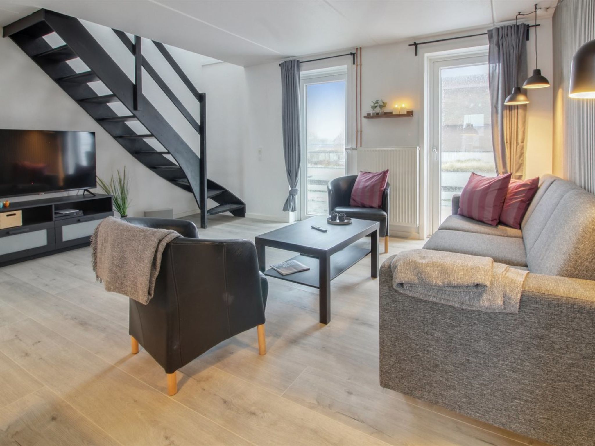 "Gaida" - 2.3km from the sea — Kitchen / Dining Room (4 of 22)