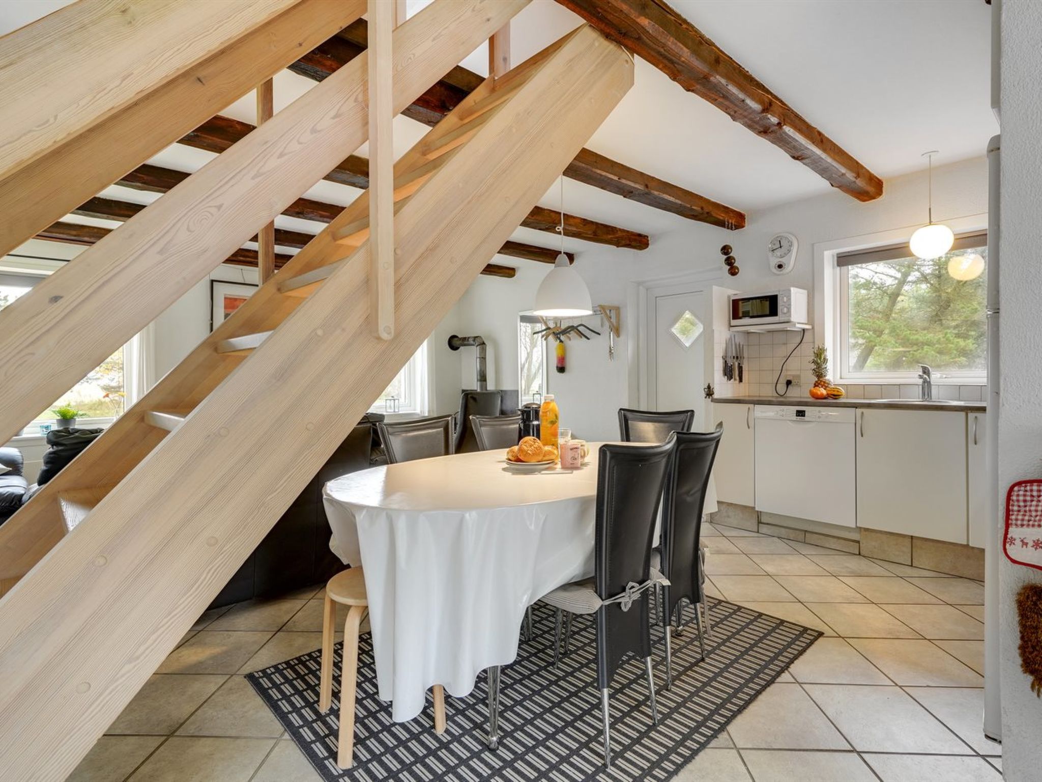 "Lyyli" - 1km from the sea - Binnen
