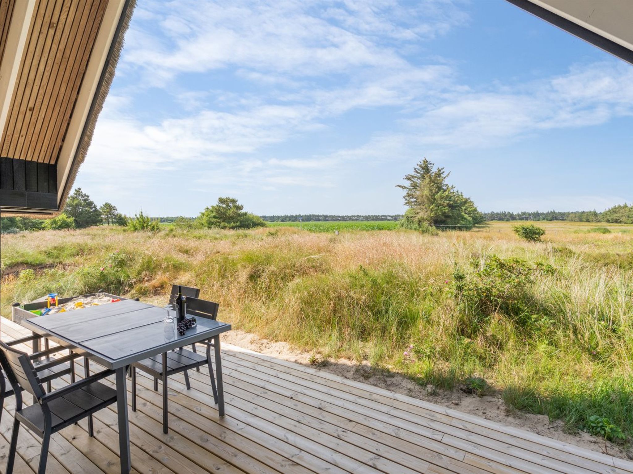 "Allin" - 1km from the sea-Buiten
